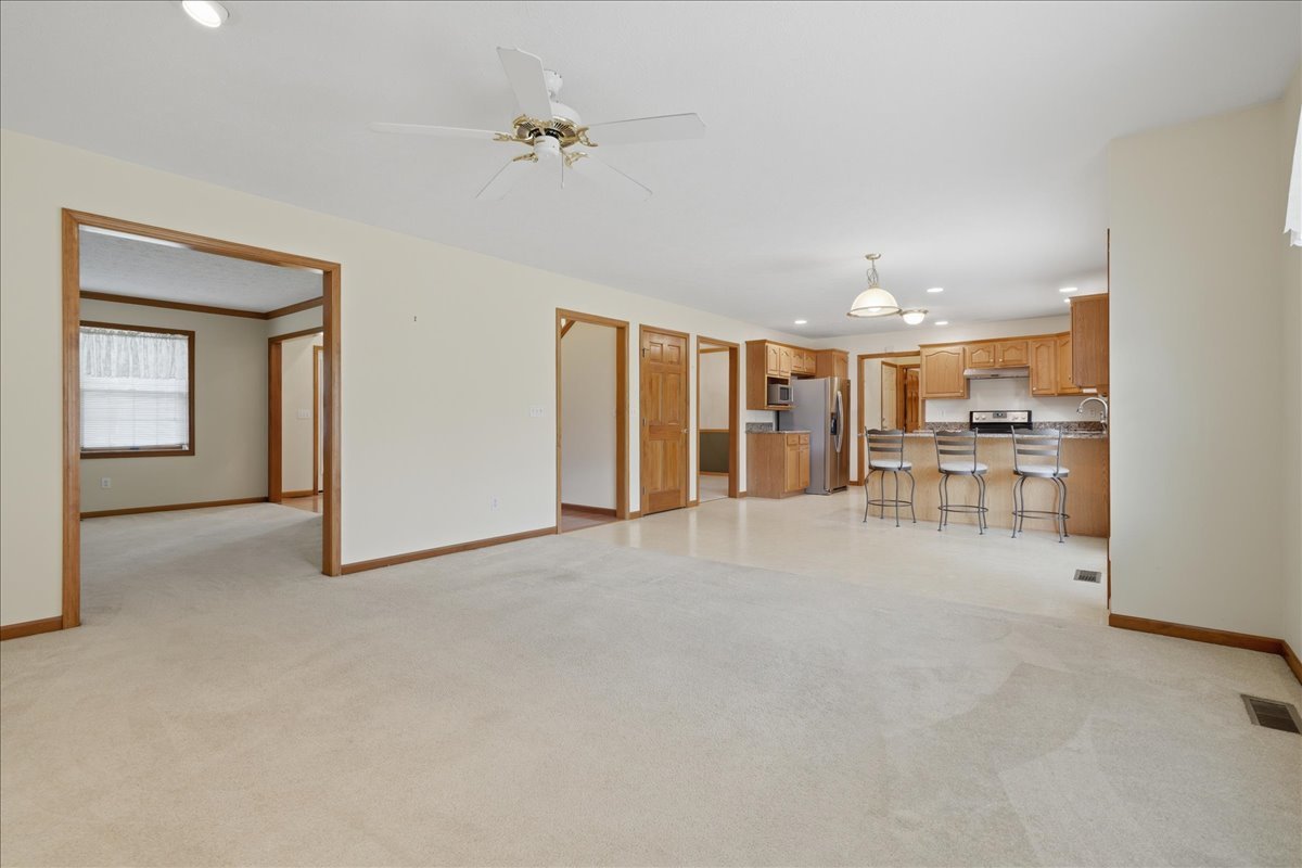 3211 Clairbridge Drive Property Photo 13