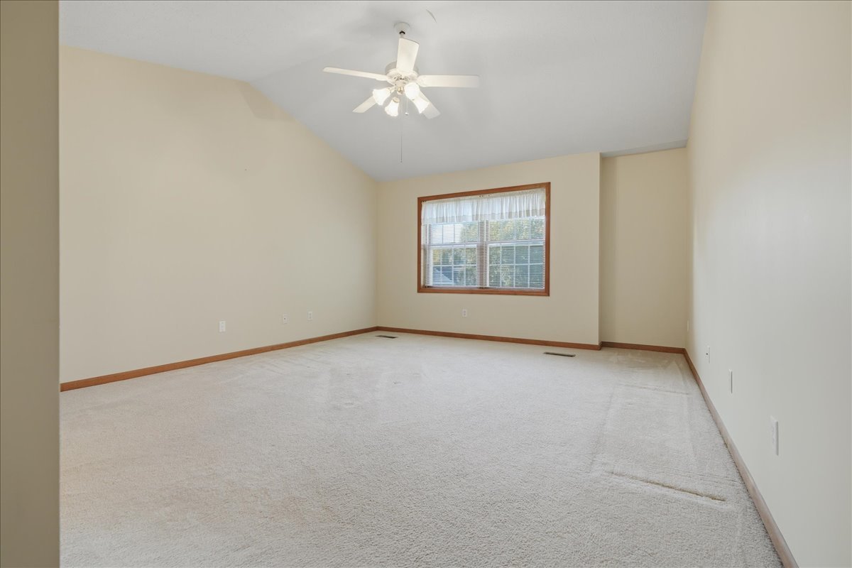 3211 Clairbridge Drive Property Photo 25
