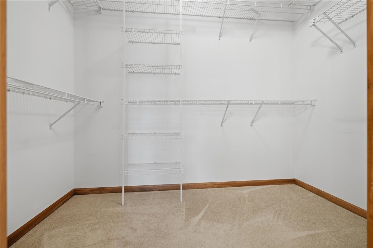 3211 Clairbridge Drive Property Photo 27