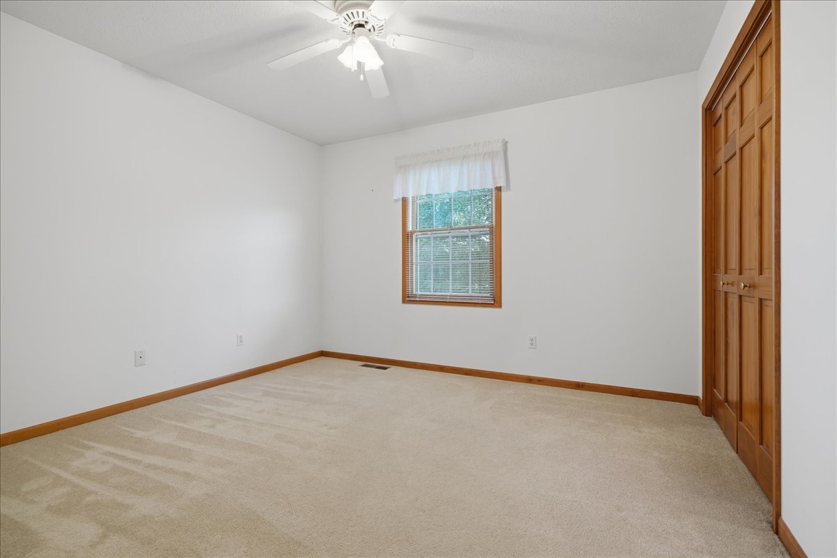 3211 Clairbridge Drive Property Photo 29