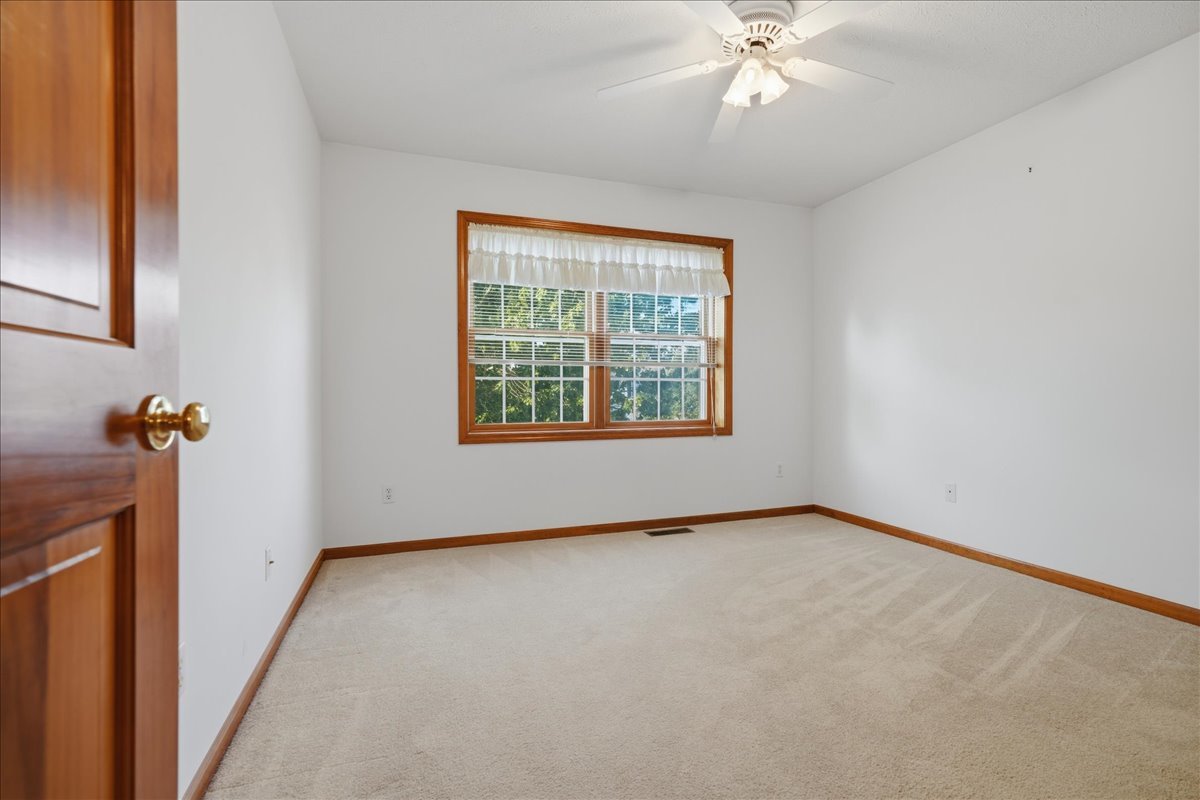 3211 Clairbridge Drive Property Photo 31