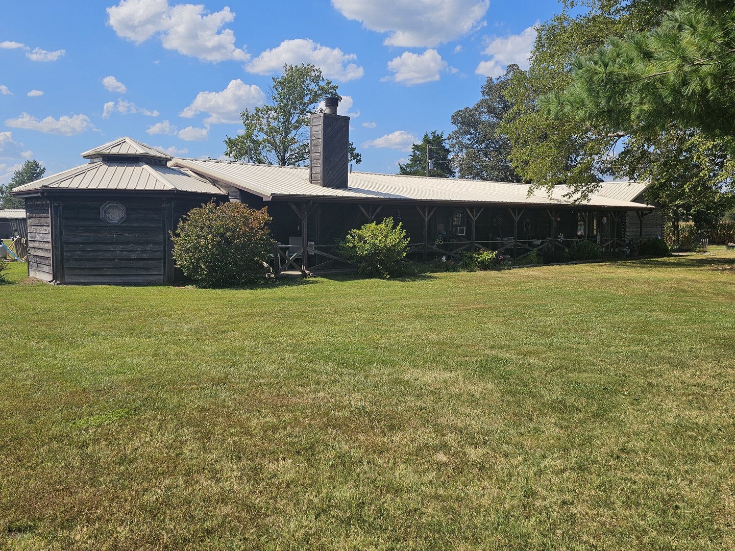 8253 N Nason Lane Property Photo 1