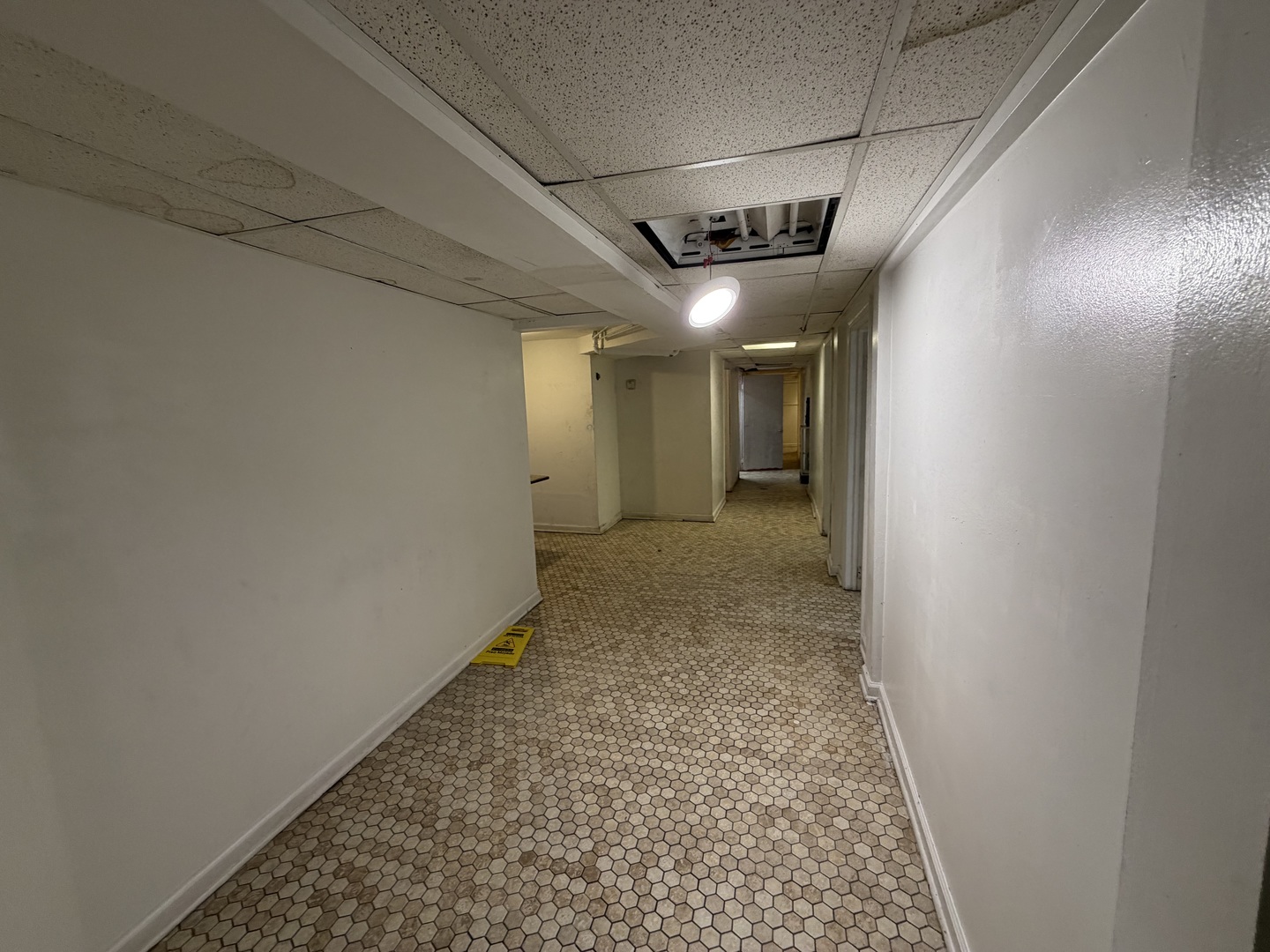 10111 S Ewing Avenue Property Photo 25
