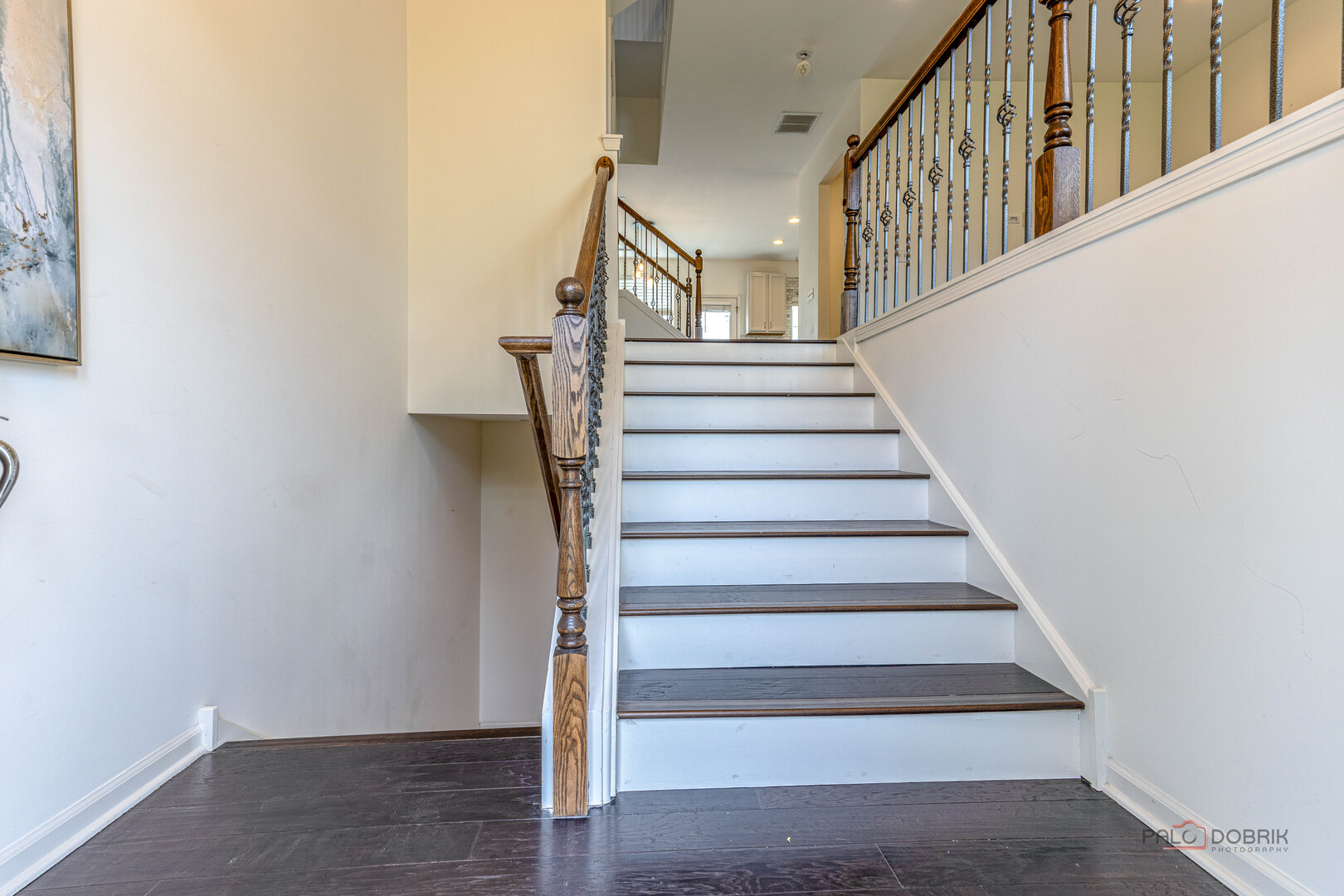3211 Coral Lane Property Photo 5