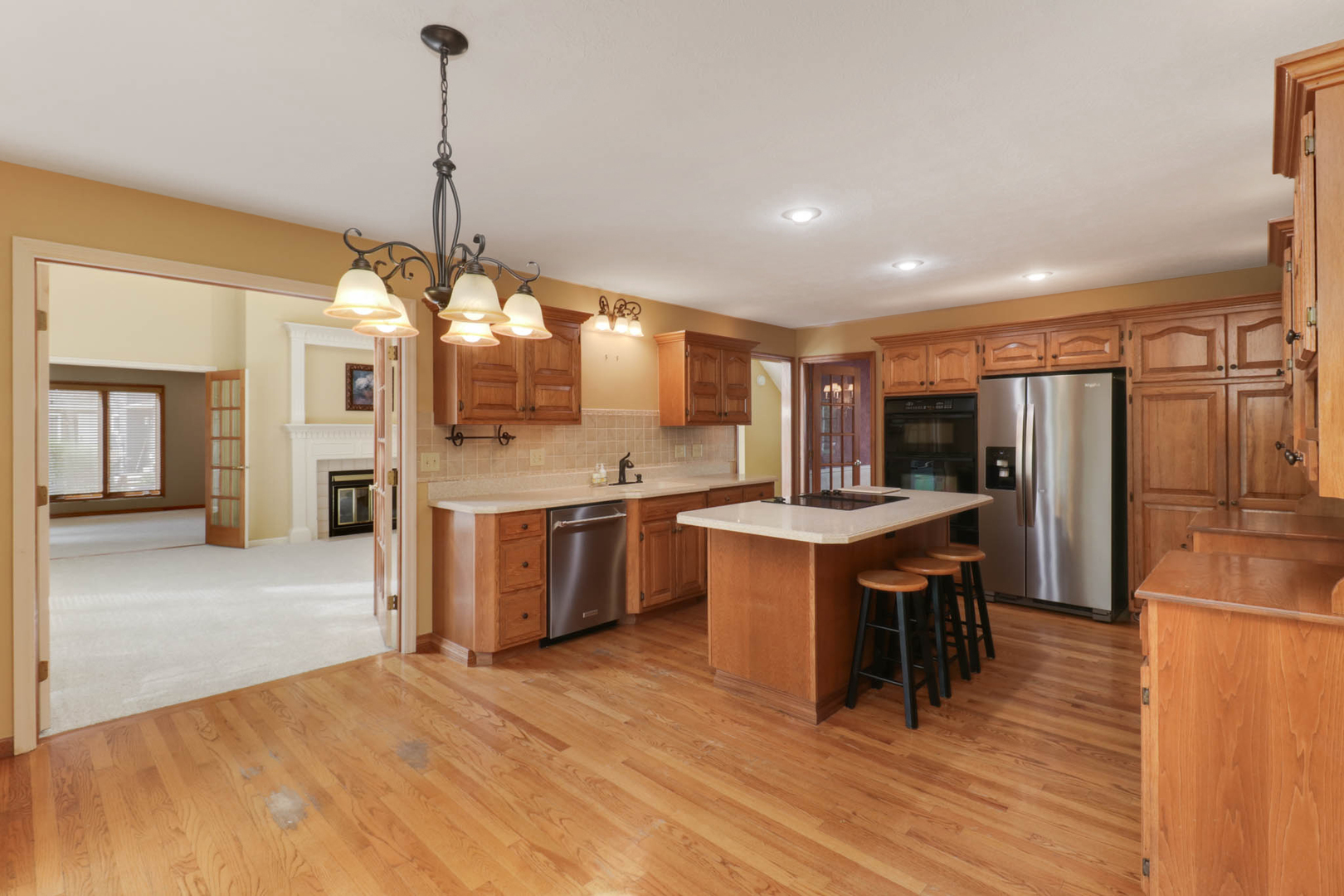 2509 Driftwood Road Property Photo 10