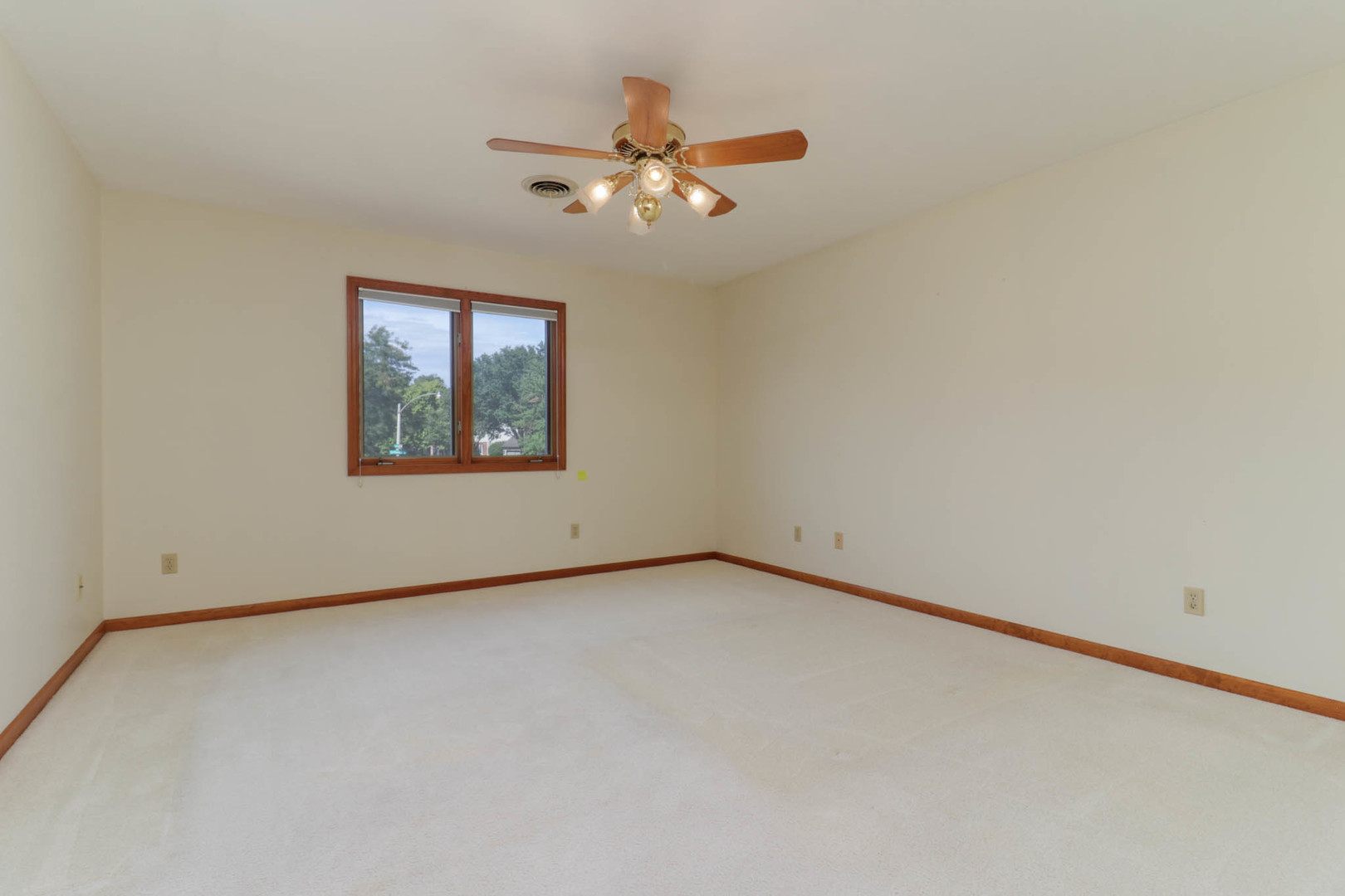 2509 Driftwood Road Property Photo 22