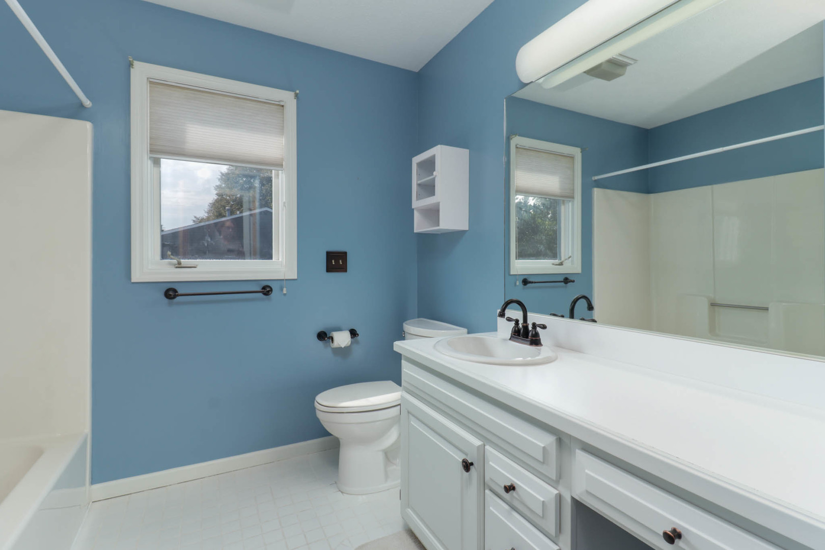 2509 Driftwood Road Property Photo 28