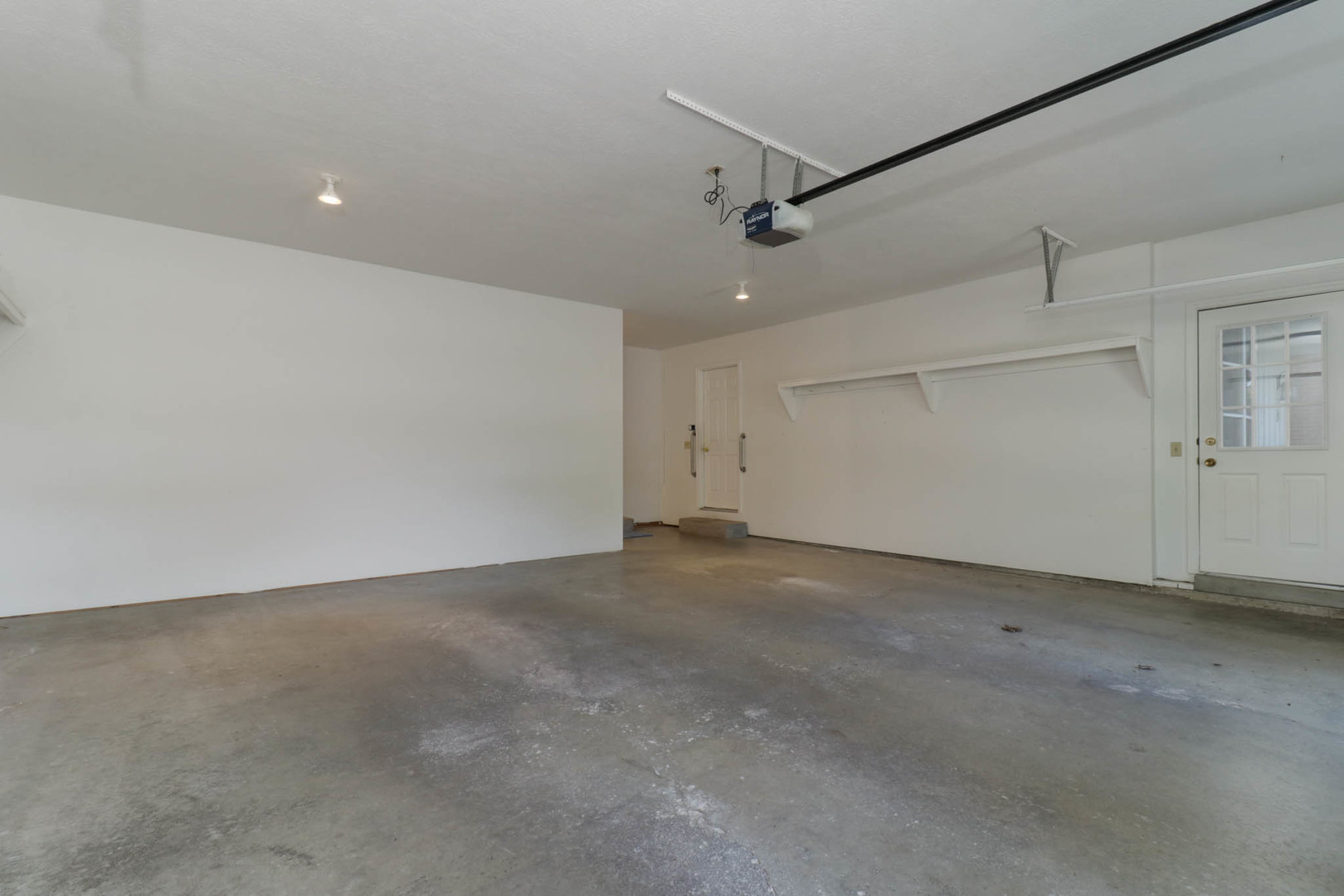 2509 Driftwood Road Property Photo 36