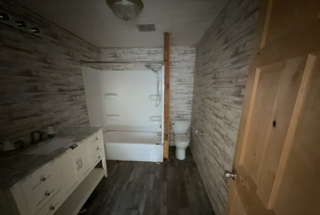 200 W Goldmine Road Property Photo 8