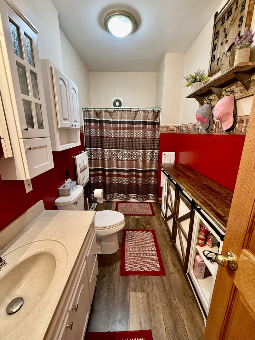 701 S Tremont Street Property Photo 27