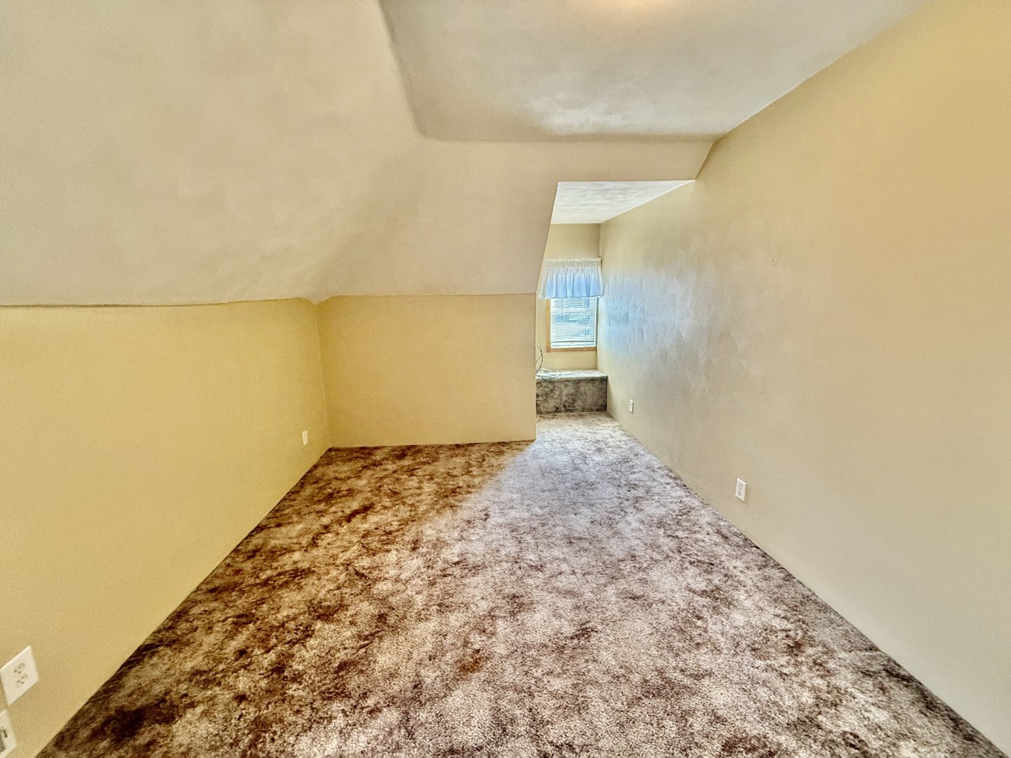 701 S Tremont Street Property Photo 39