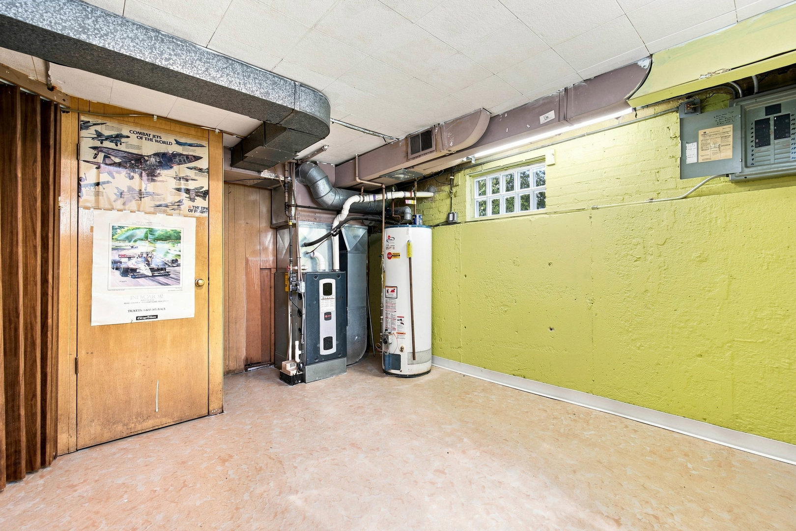 7707 N Nora Avenue Property Photo 14