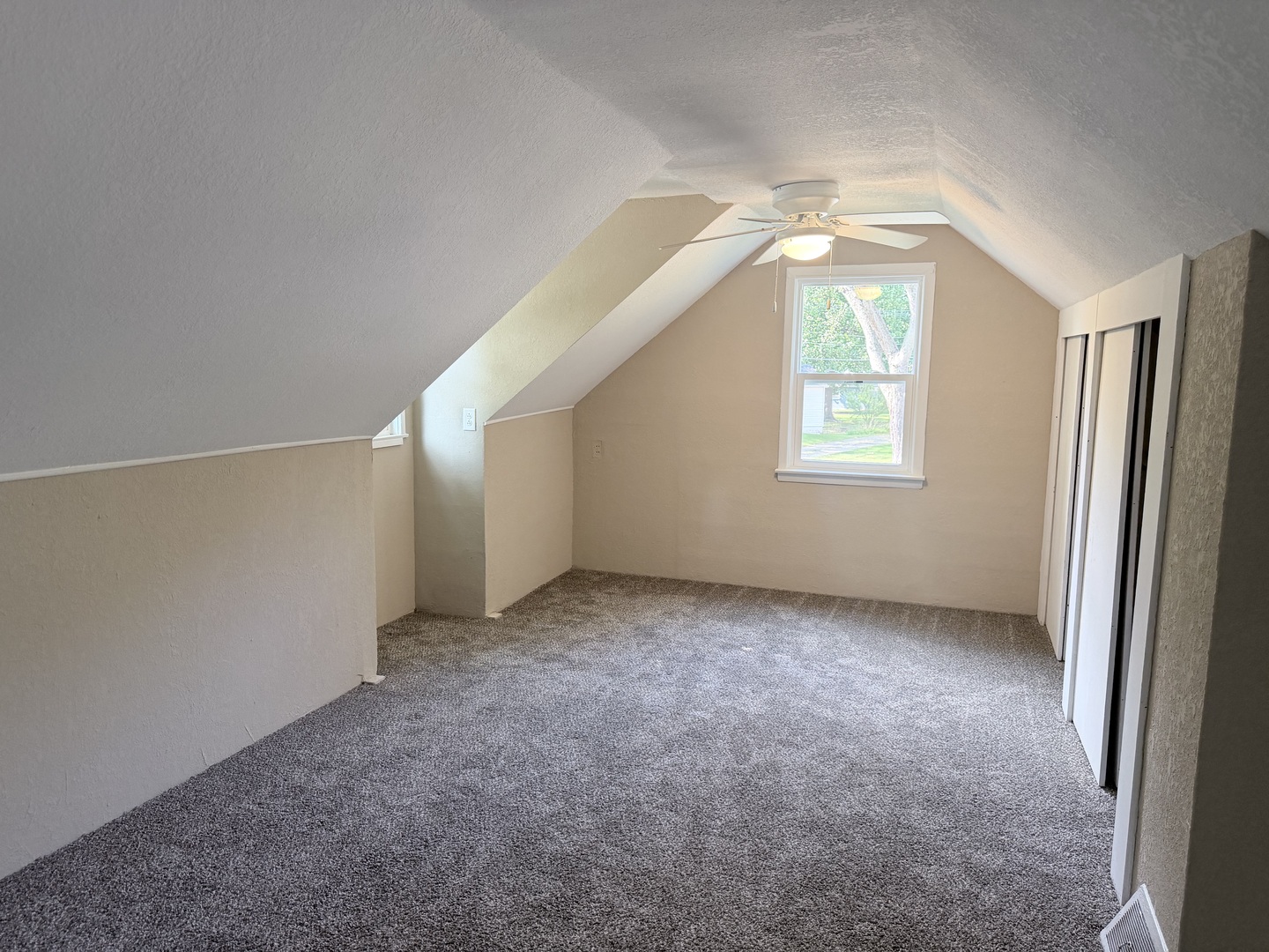 1330 Lennington Circle Property Photo 13