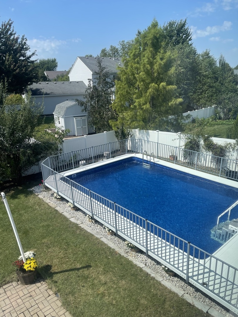 12900 S Meadow Lane Property Photo 6