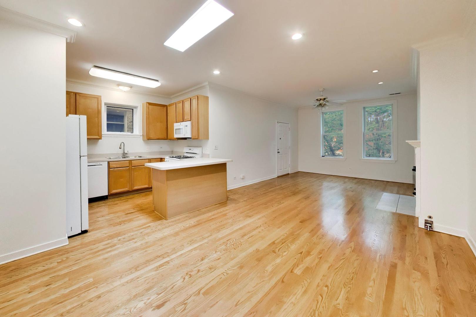 1355 W Fillmore Street C Property Photo 6
