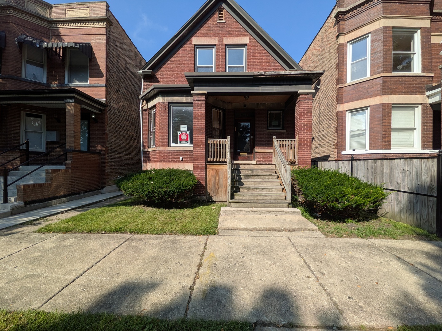 6336 S Ada Street Property Photo 2