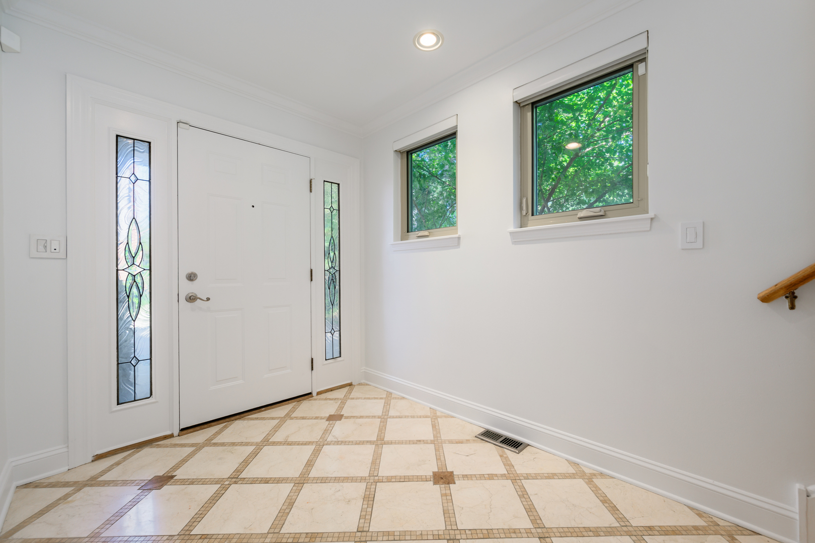 54 W 15th Street Property Photo 2