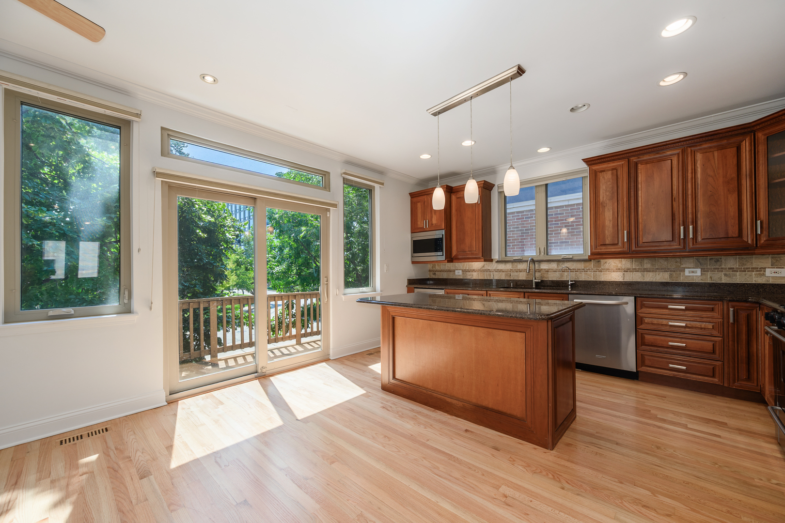 54 W 15th Street Property Photo 15
