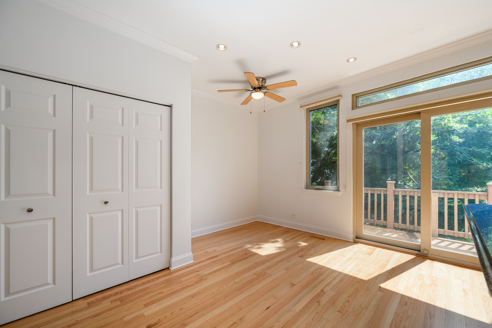 54 W 15th Street Property Photo 17