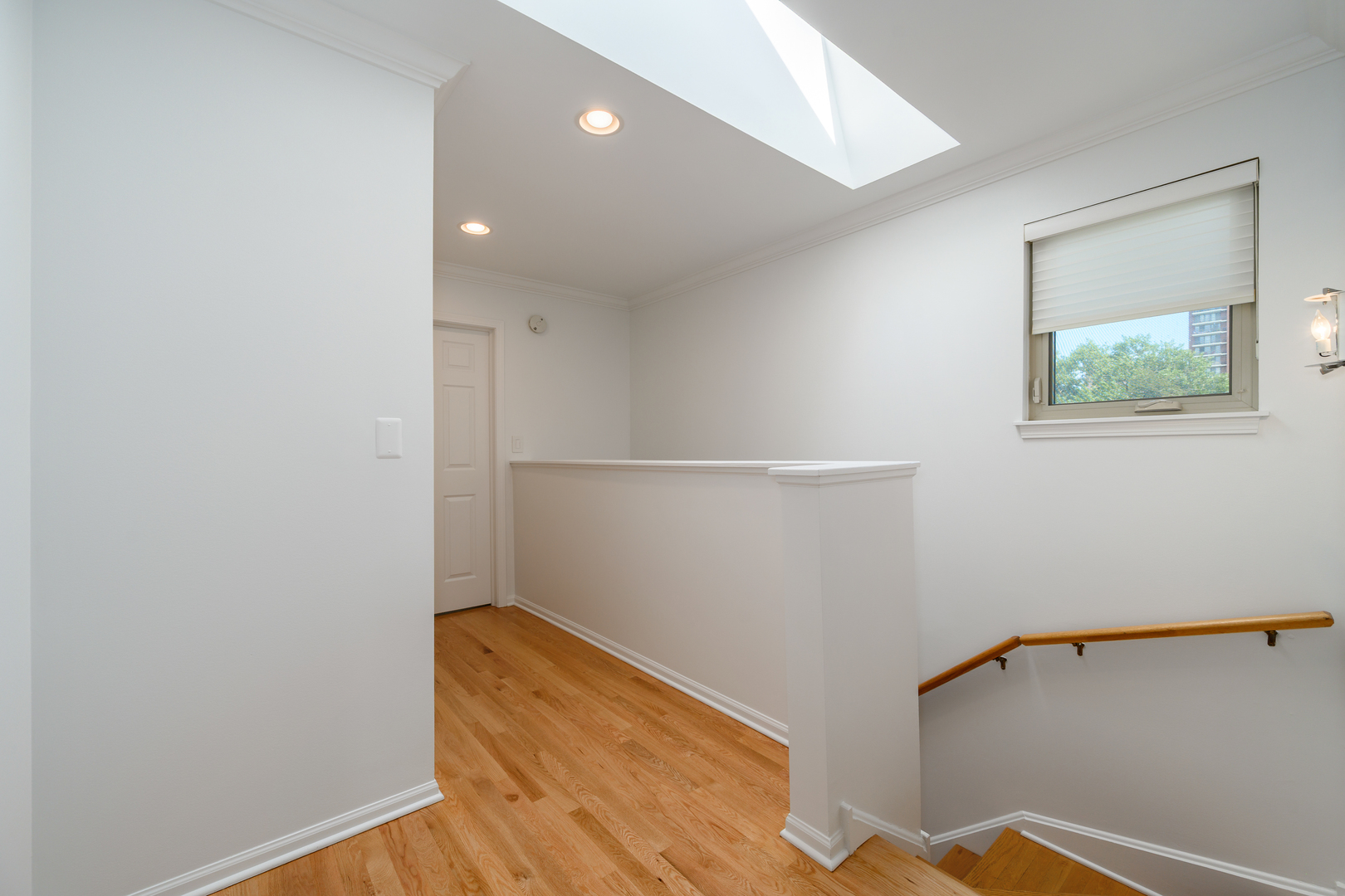 54 W 15th Street Property Photo 18