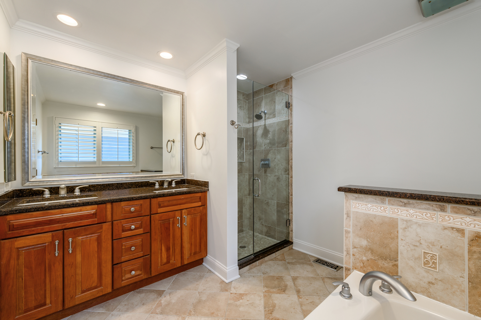 54 W 15th Street Property Photo 21