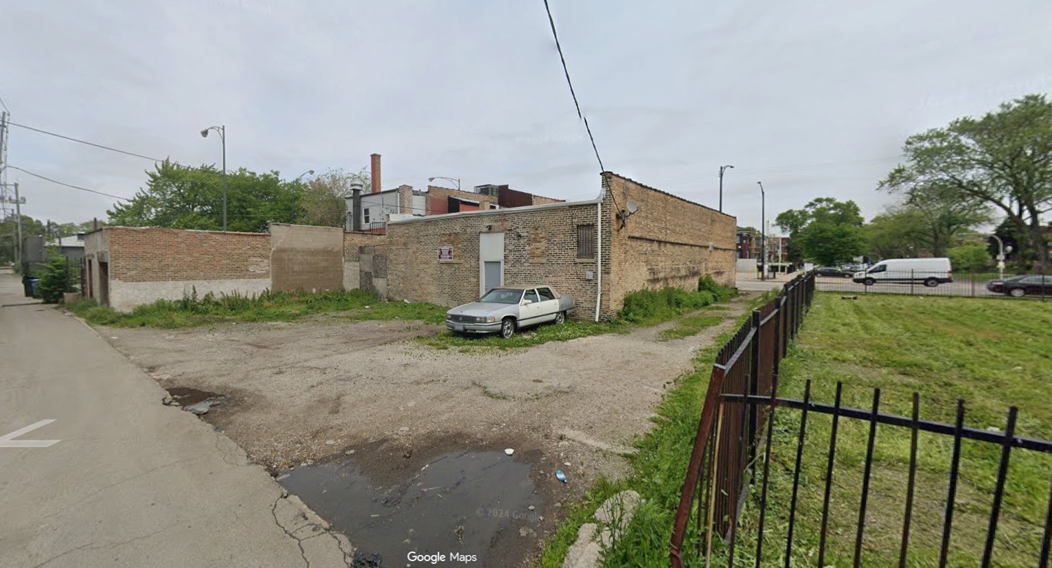 208-210 S Cicero Avenue Property Photo 2