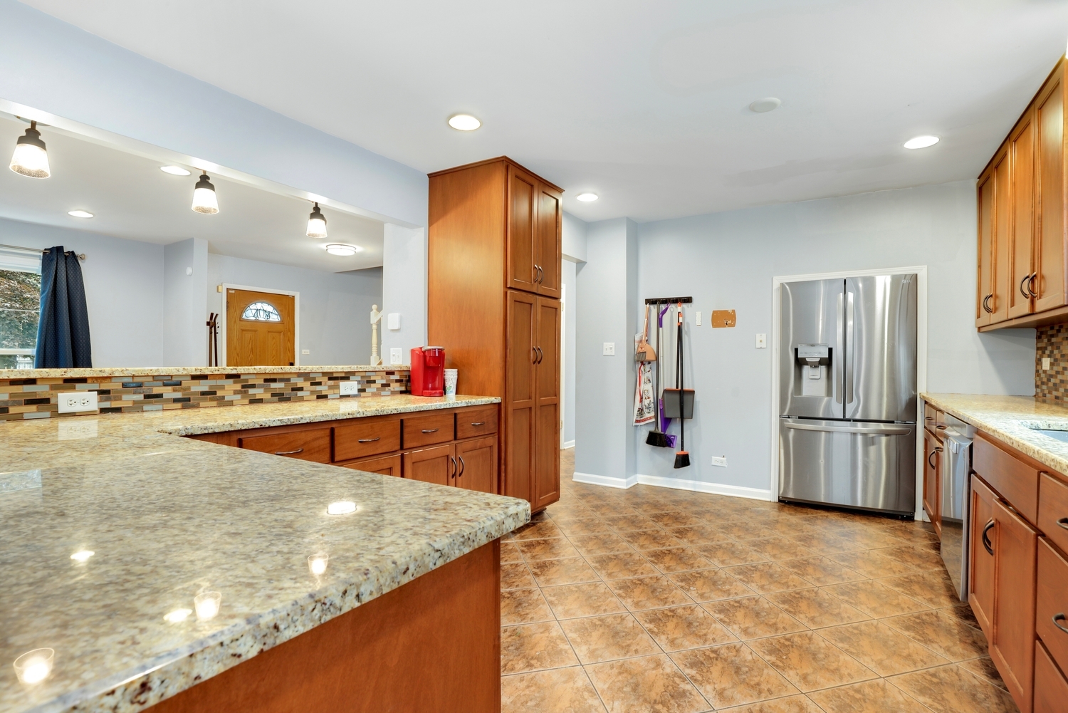 17817 Stonebridge Drive Property Photo 8