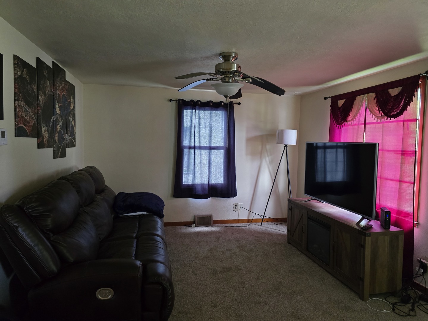 2313 Jackson Avenue Property Photo 3