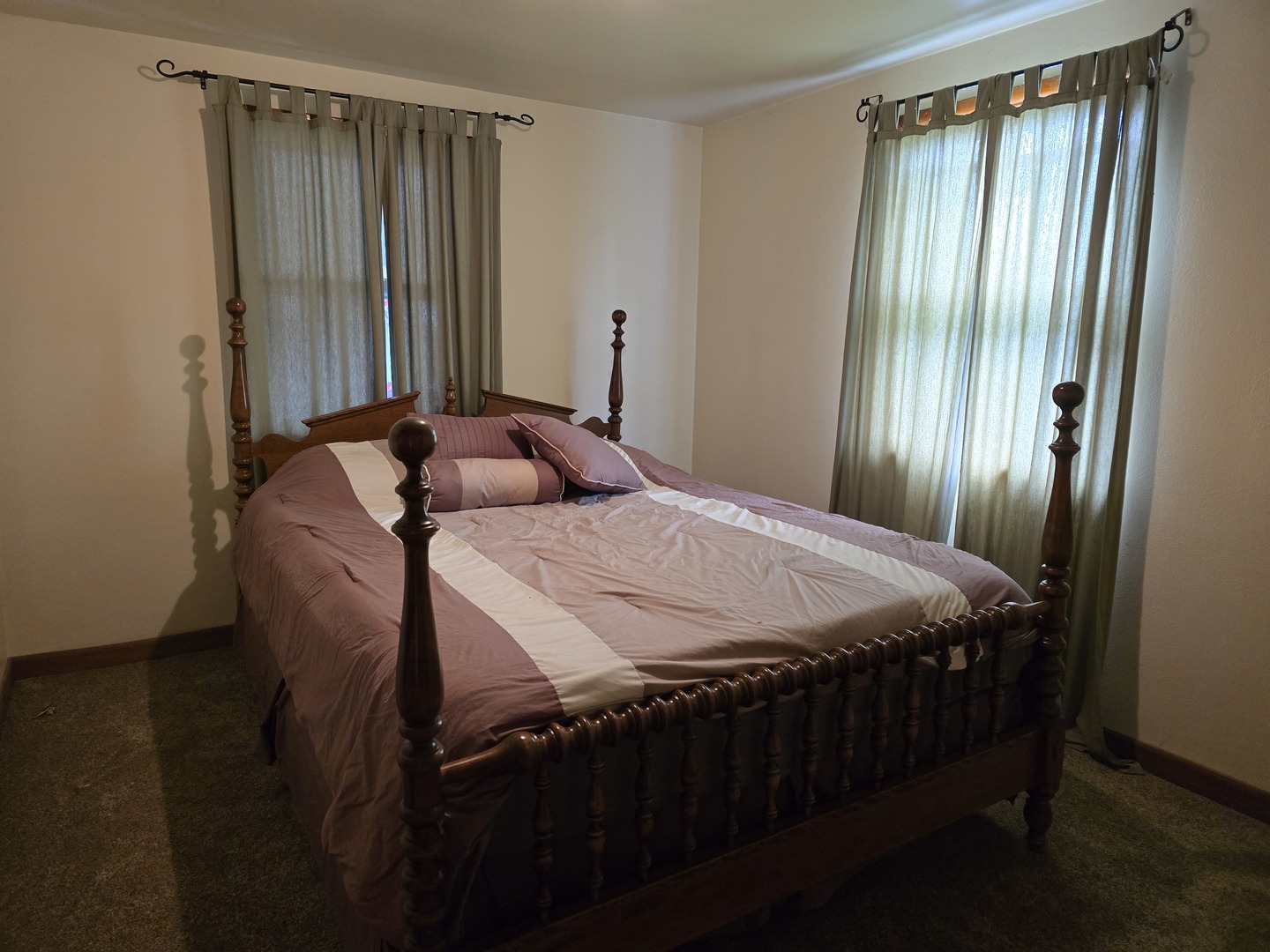 2313 Jackson Avenue Property Photo 7