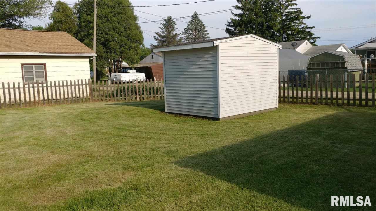 2313 Jackson Avenue Property Photo 14