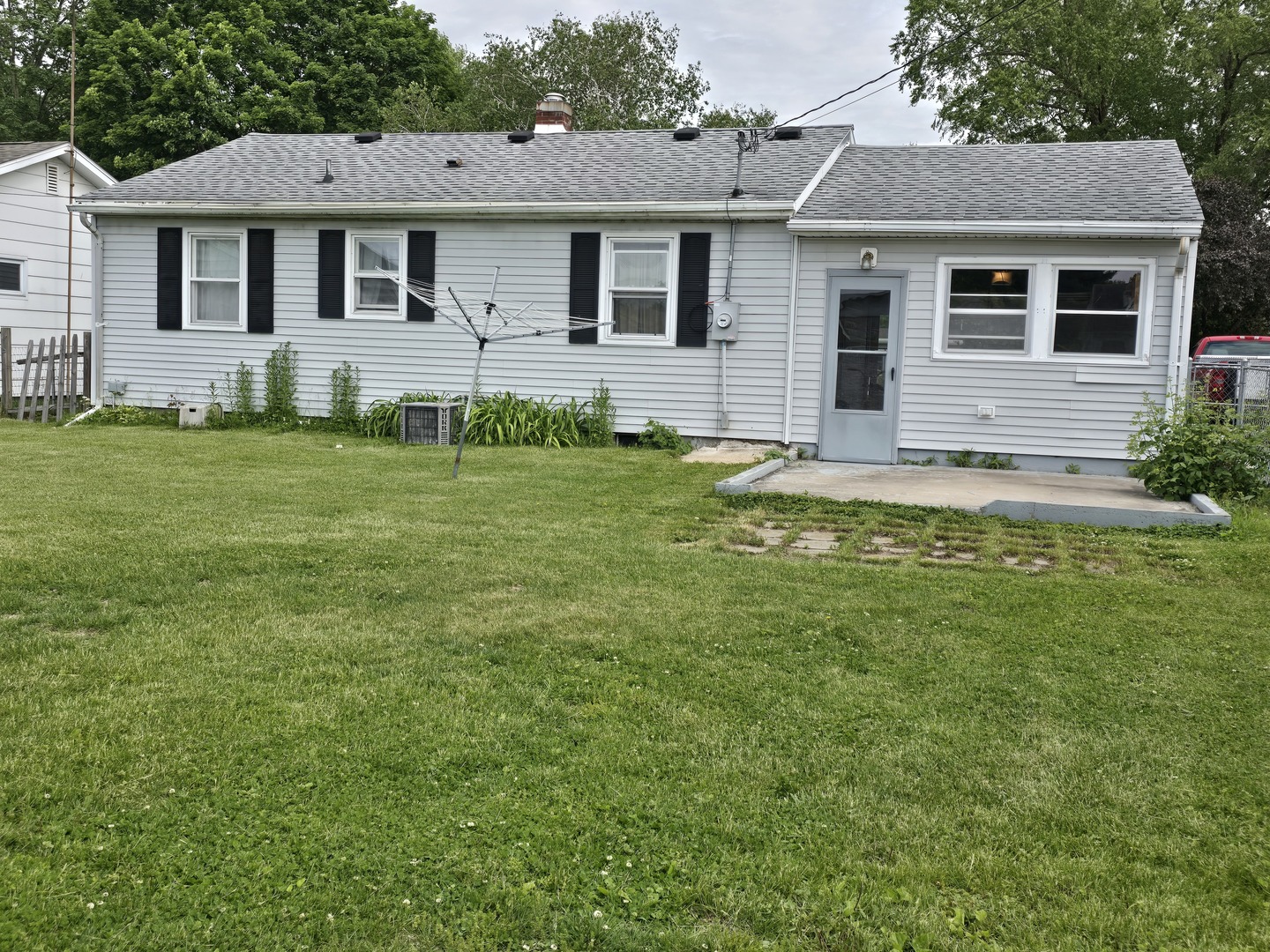2313 Jackson Avenue Property Photo 18