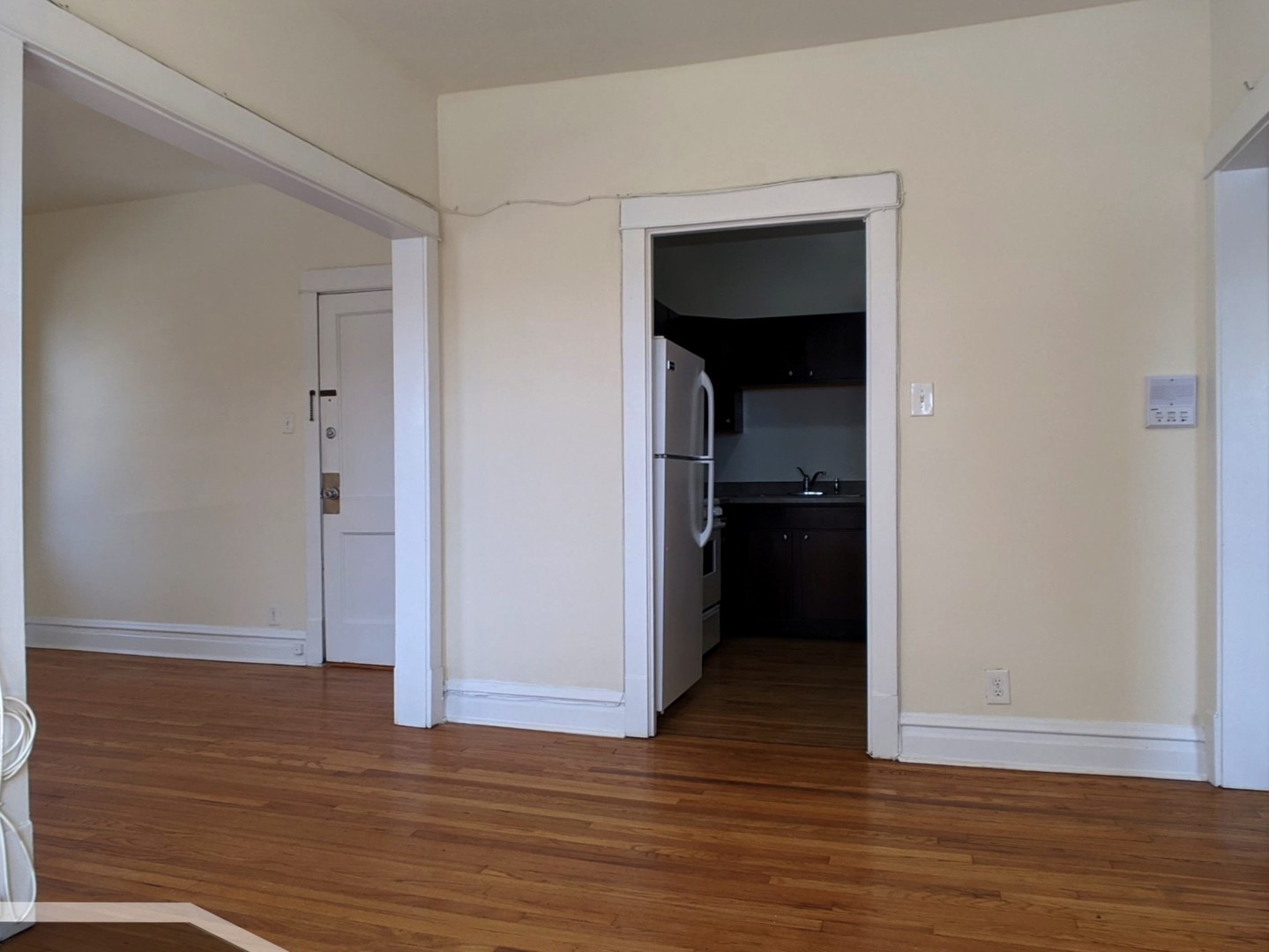 2915 W George Street 2 Property Photo 5