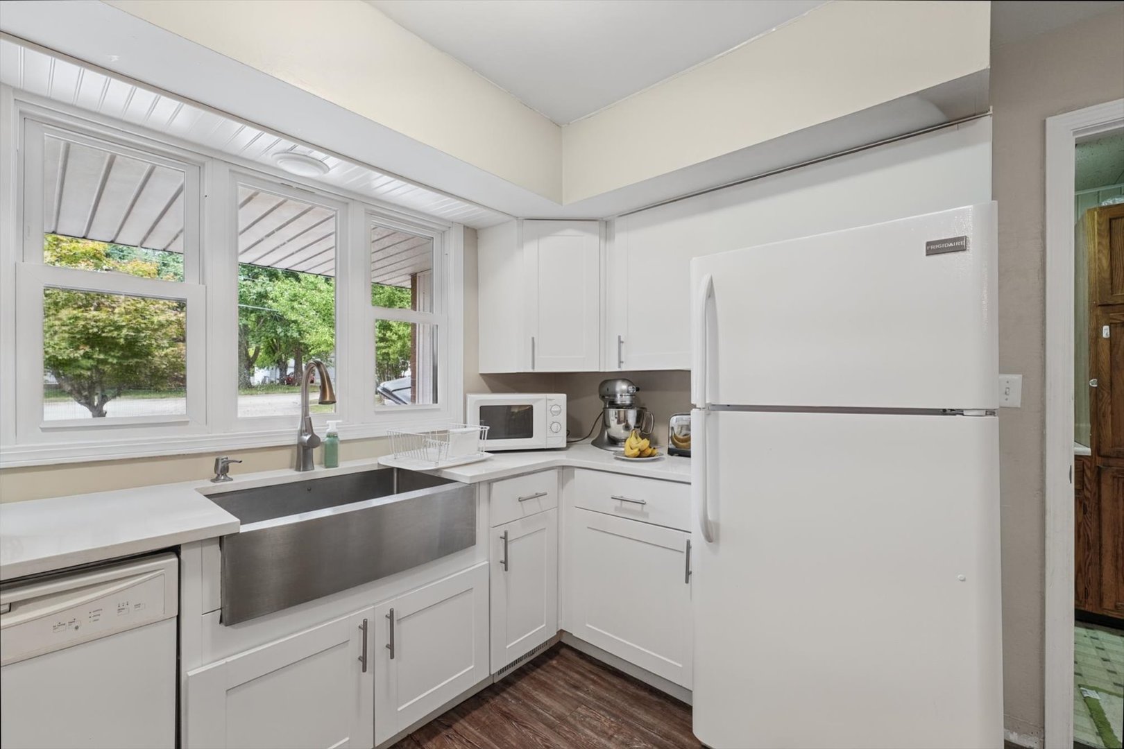 1407 W John Street Property Photo 12