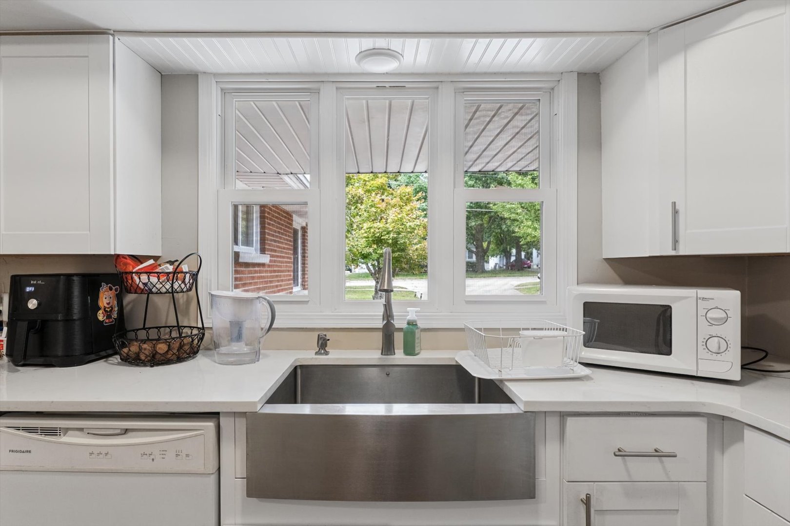 1407 W John Street Property Photo 15
