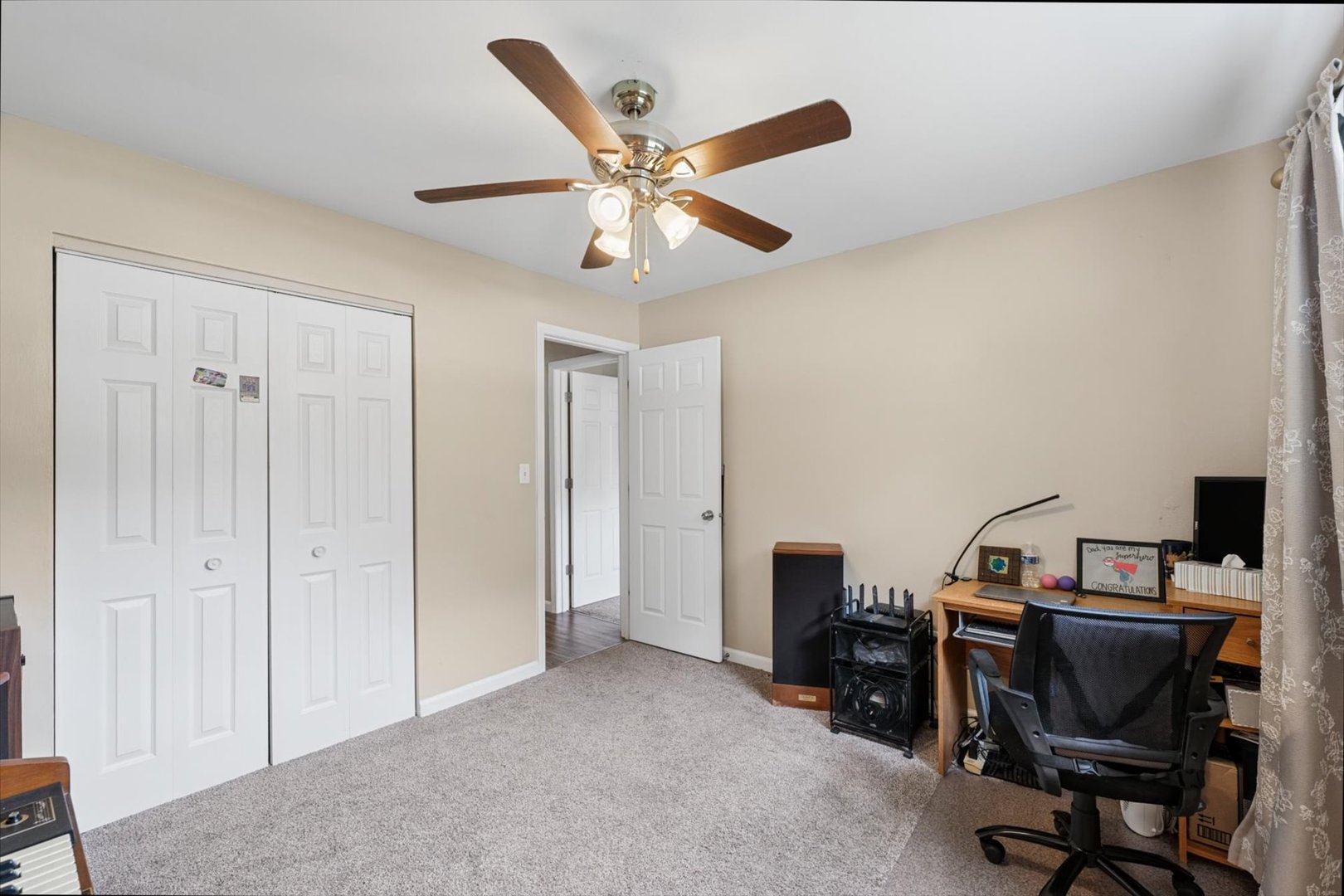 1407 W John Street Property Photo 25