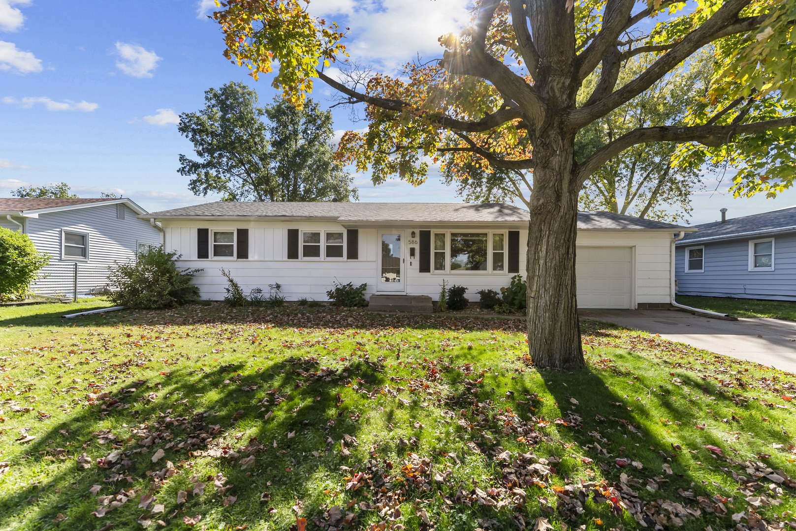 586 33rd Avenue Property Photo 1