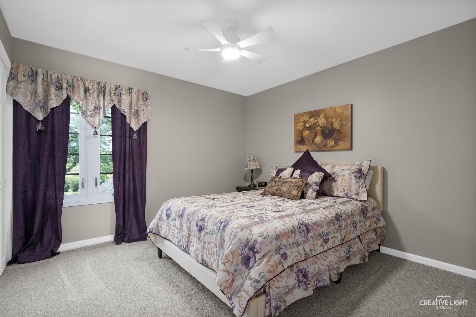 2560 Surrey Court Property Photo 24