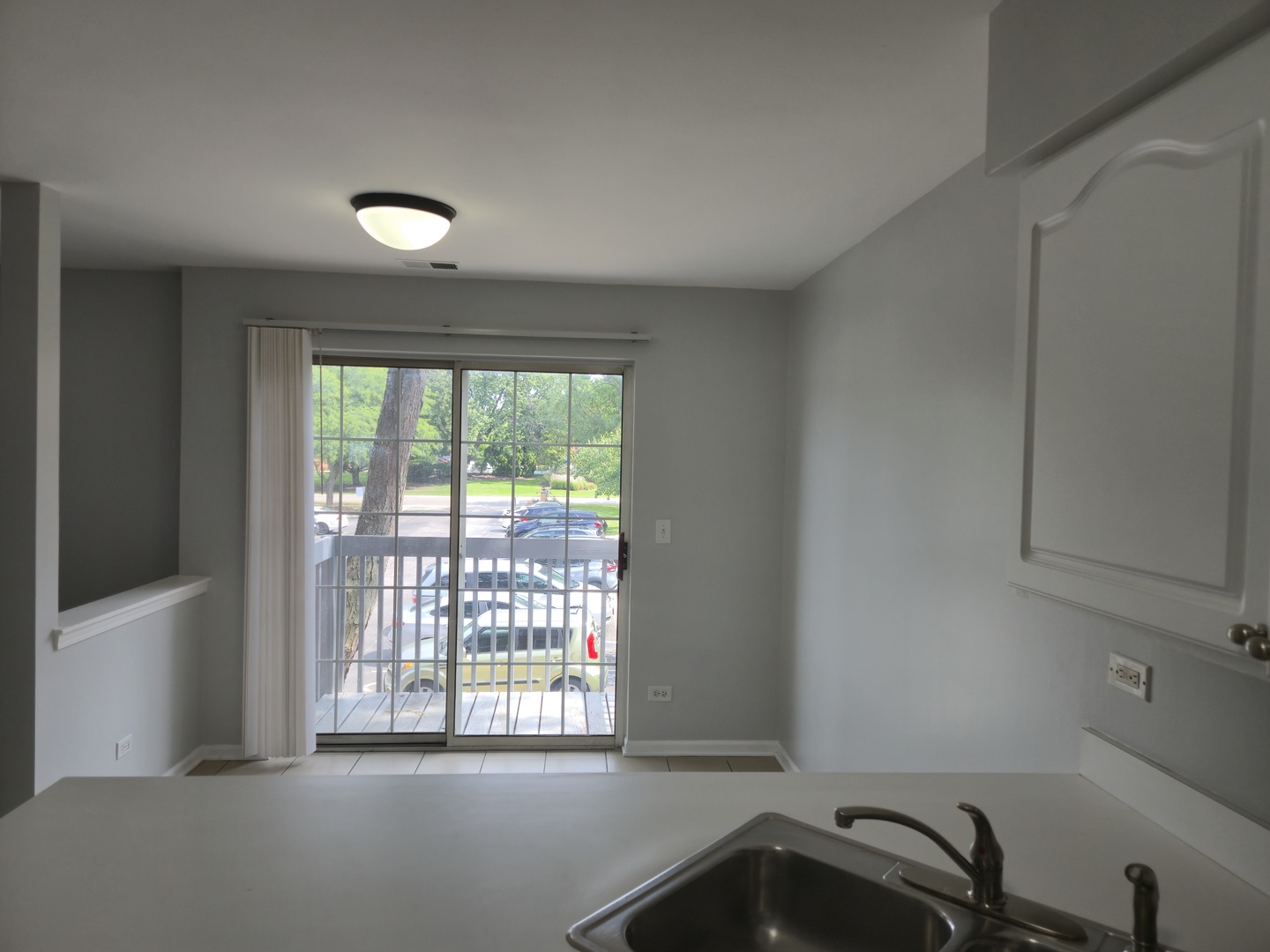 1350 S Lorraine Road E Property Photo 8