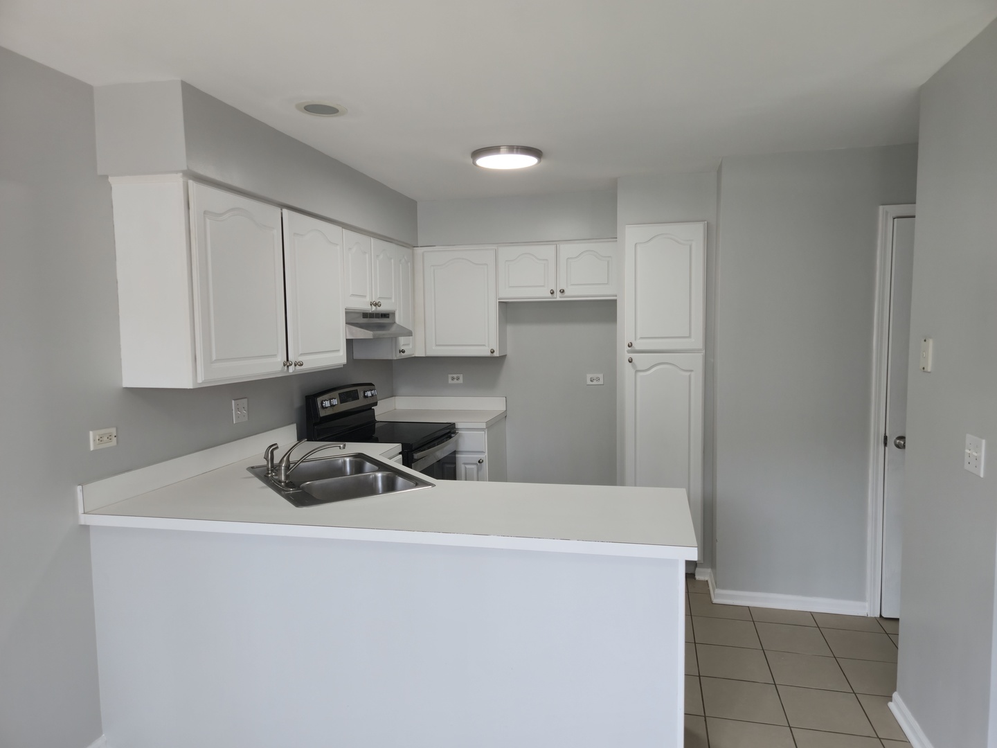 1350 S Lorraine Road E Property Photo 13