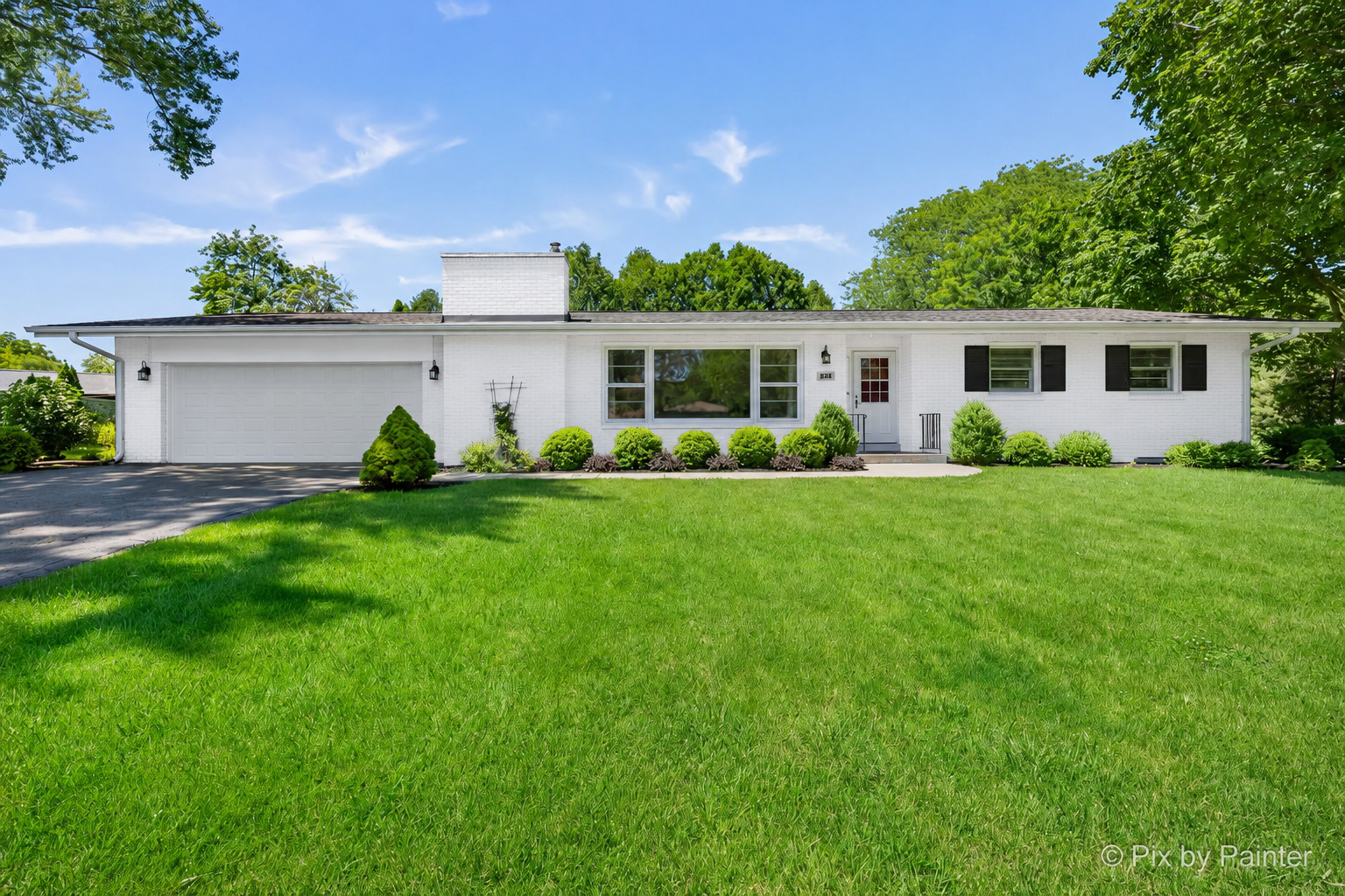 824 Skyline Drive Property Photo 4