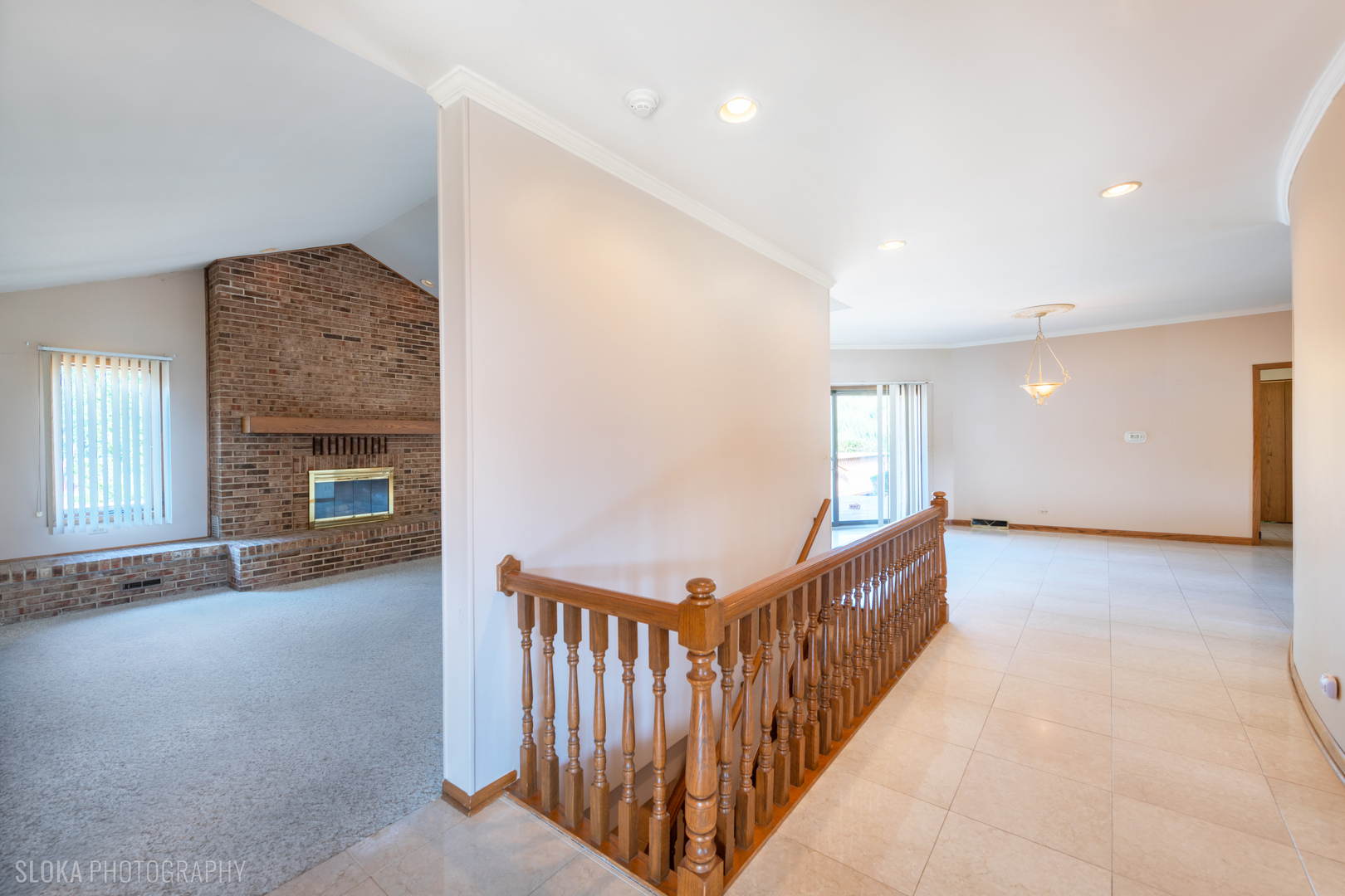 22w569 Glen Court Property Photo 24