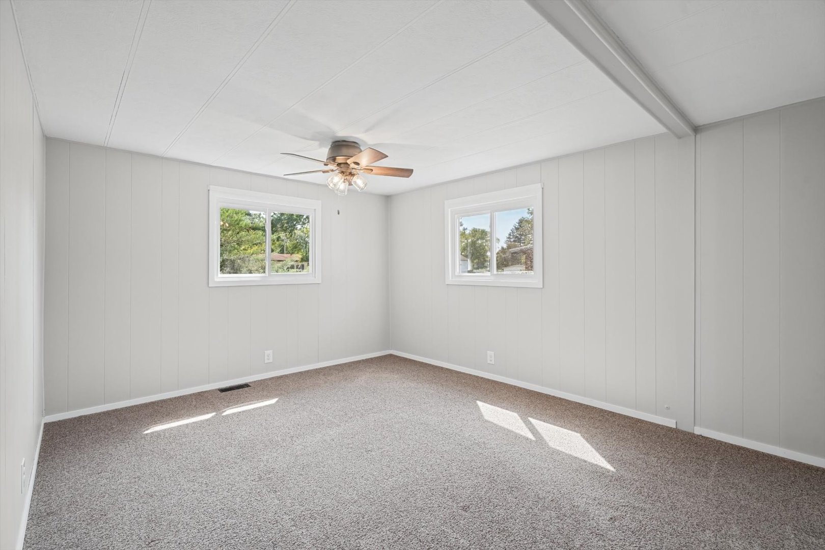 702 W Park Street Property Photo 25