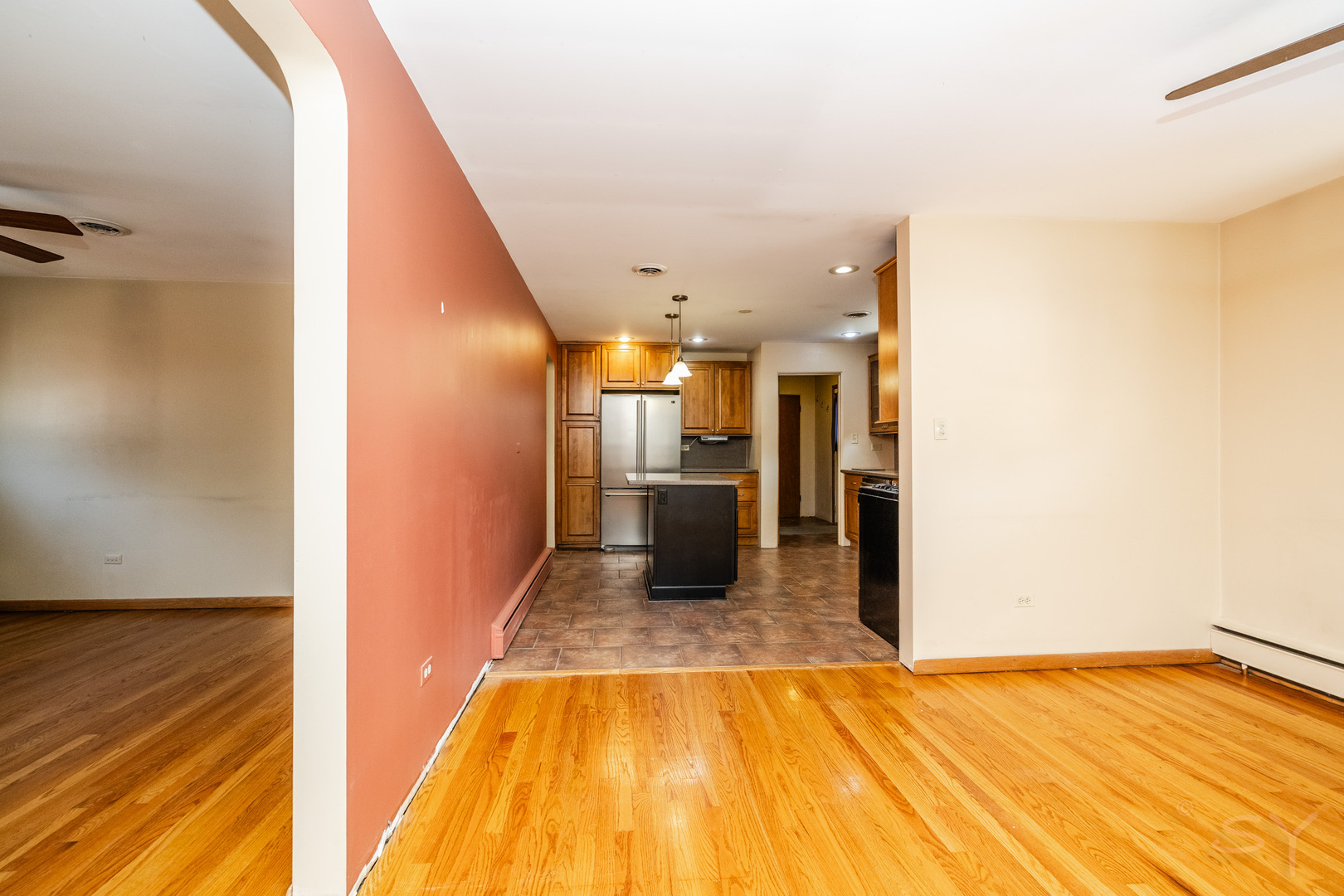 11355 S Hamlin Avenue Property Photo 6