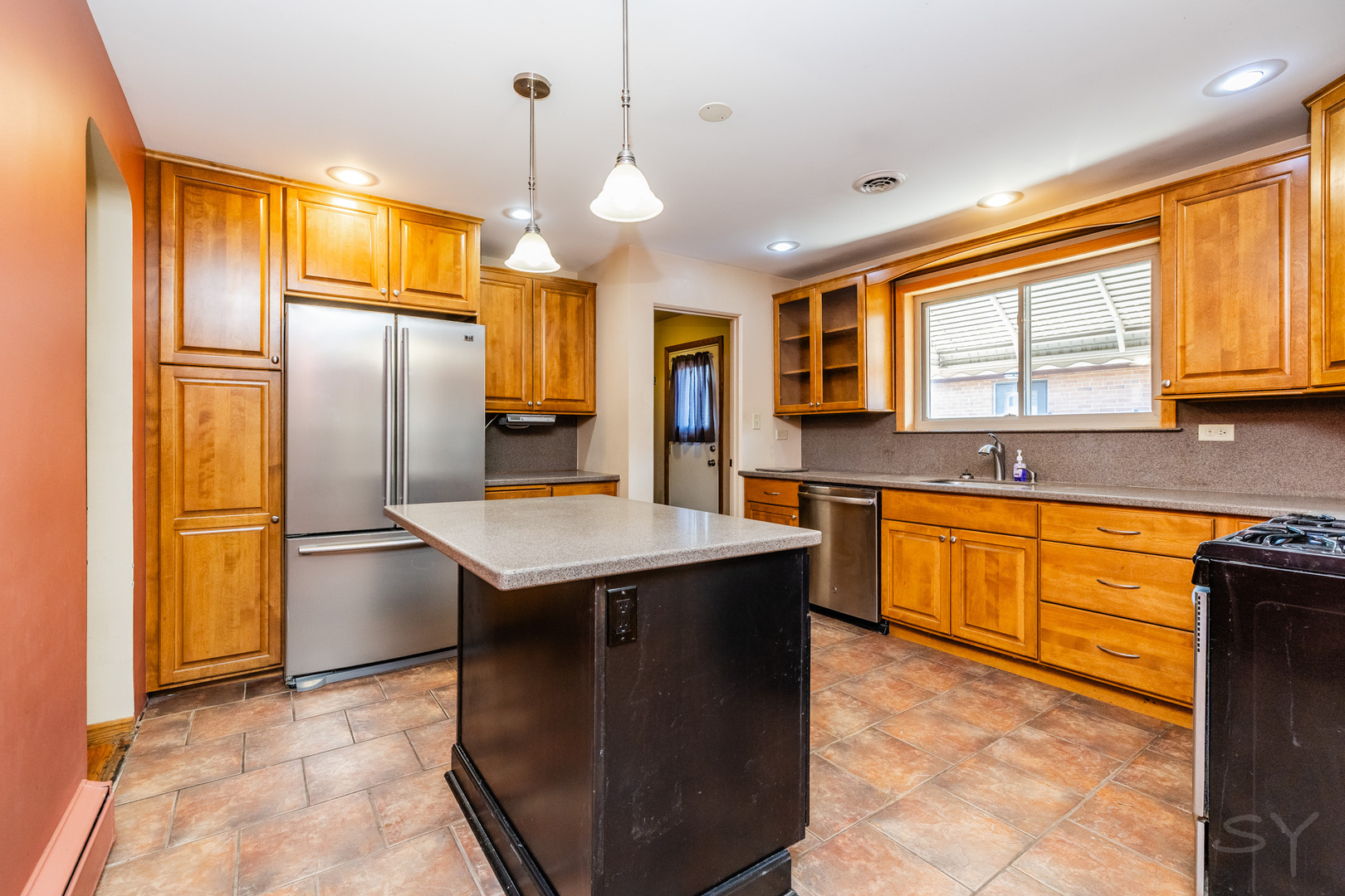 11355 S Hamlin Avenue Property Photo 7