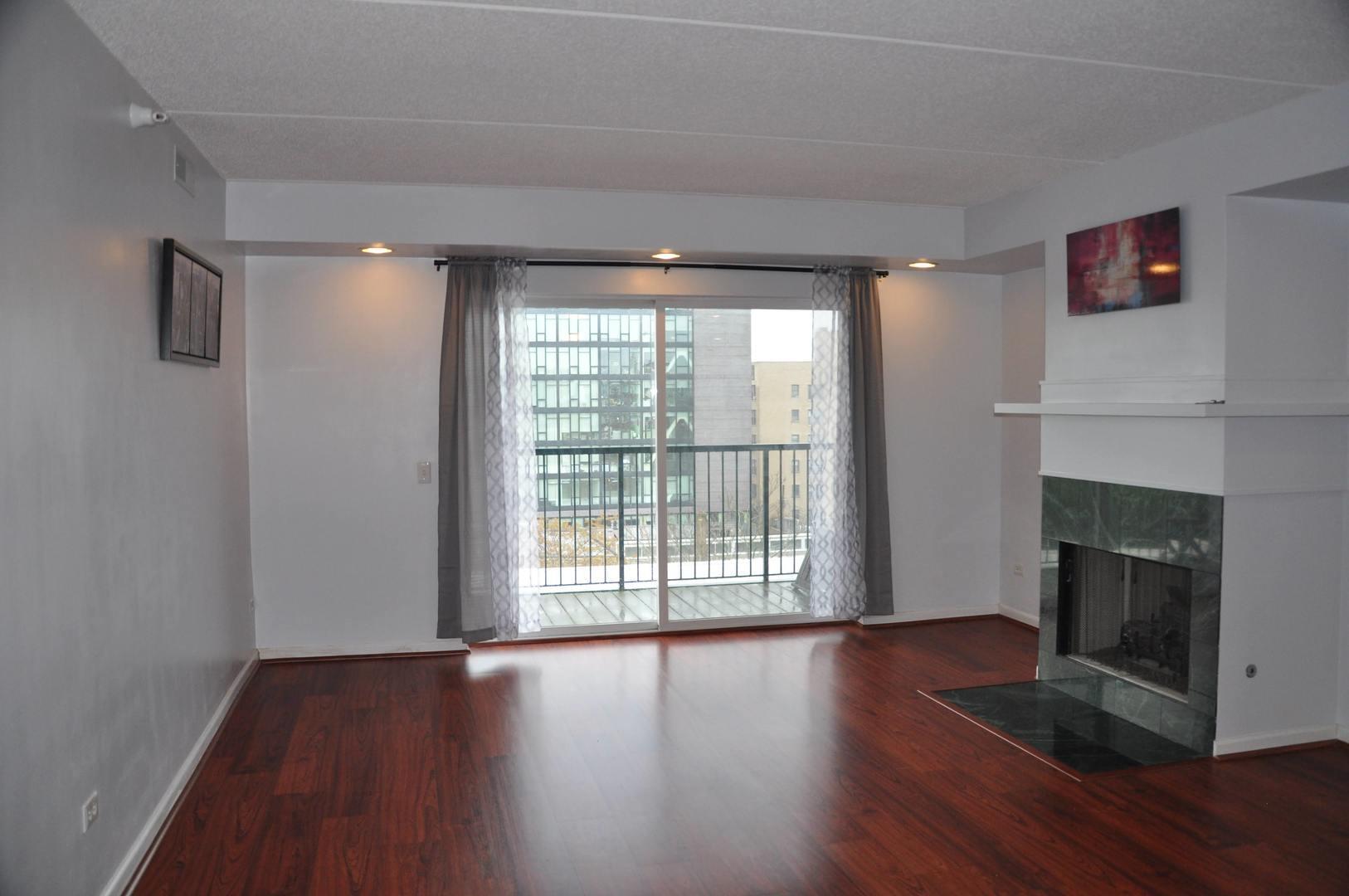 811 Chicago Avenue 703 Property Photo 5