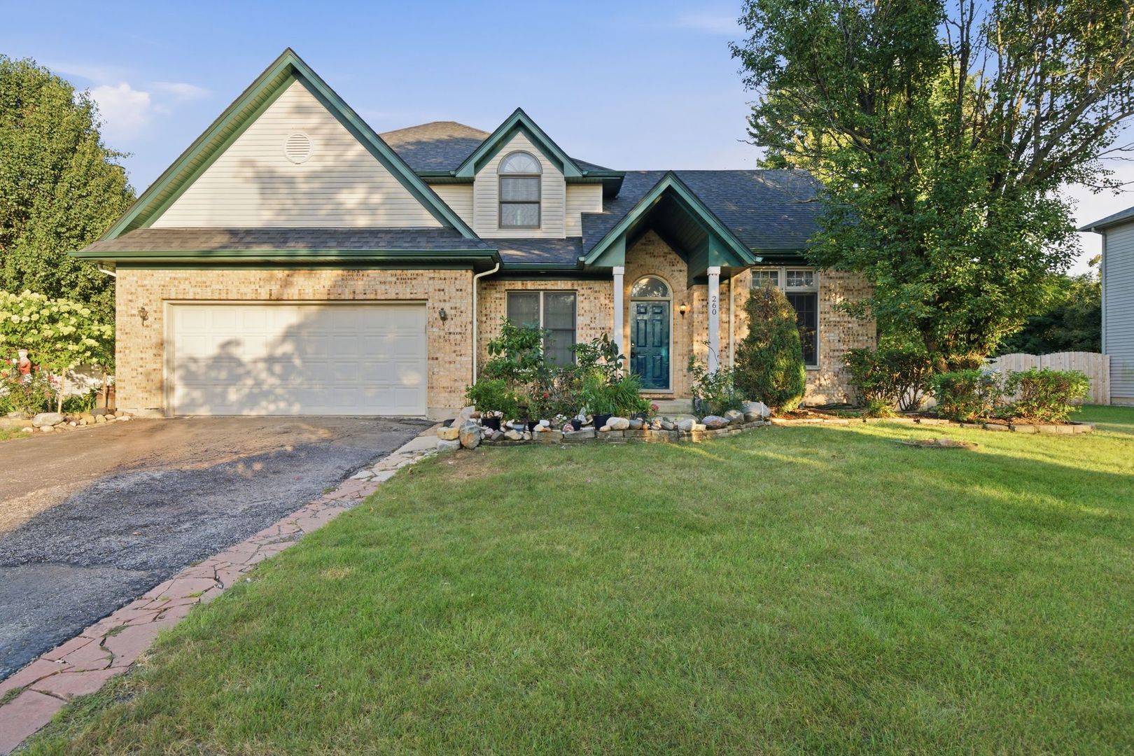 260 Tecumseh Drive Property Photo 4