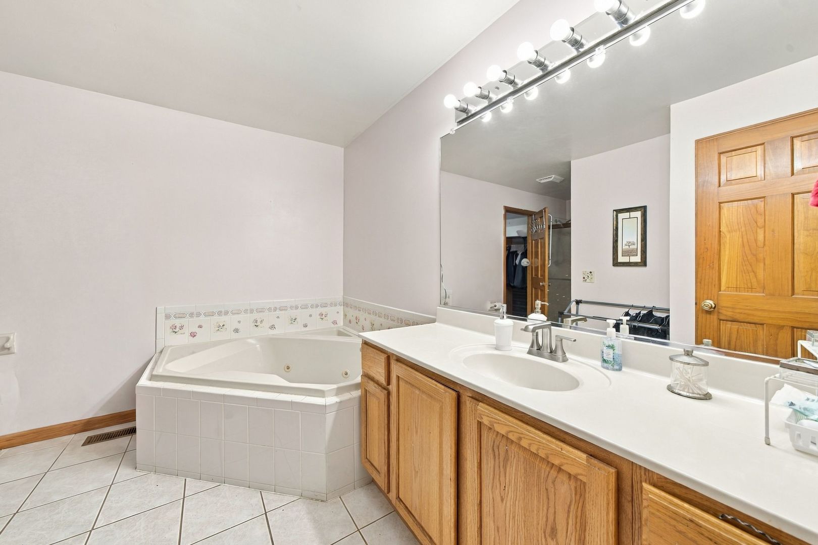 260 Tecumseh Drive Property Photo 32