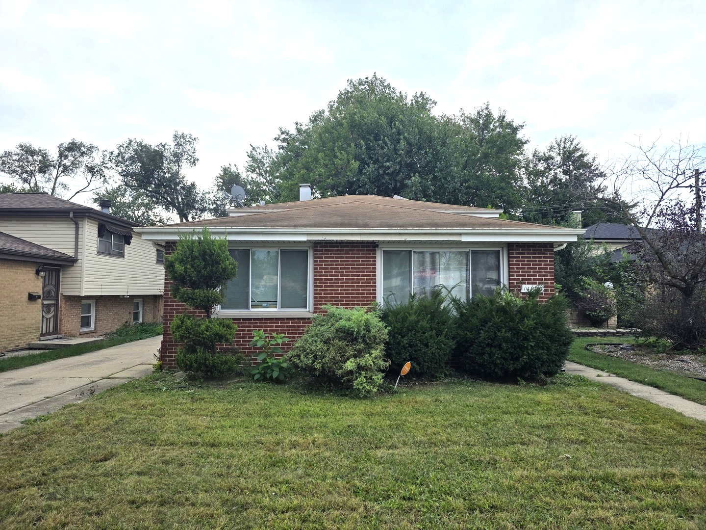 14820 Cottage Grove Avenue Property Photo 1