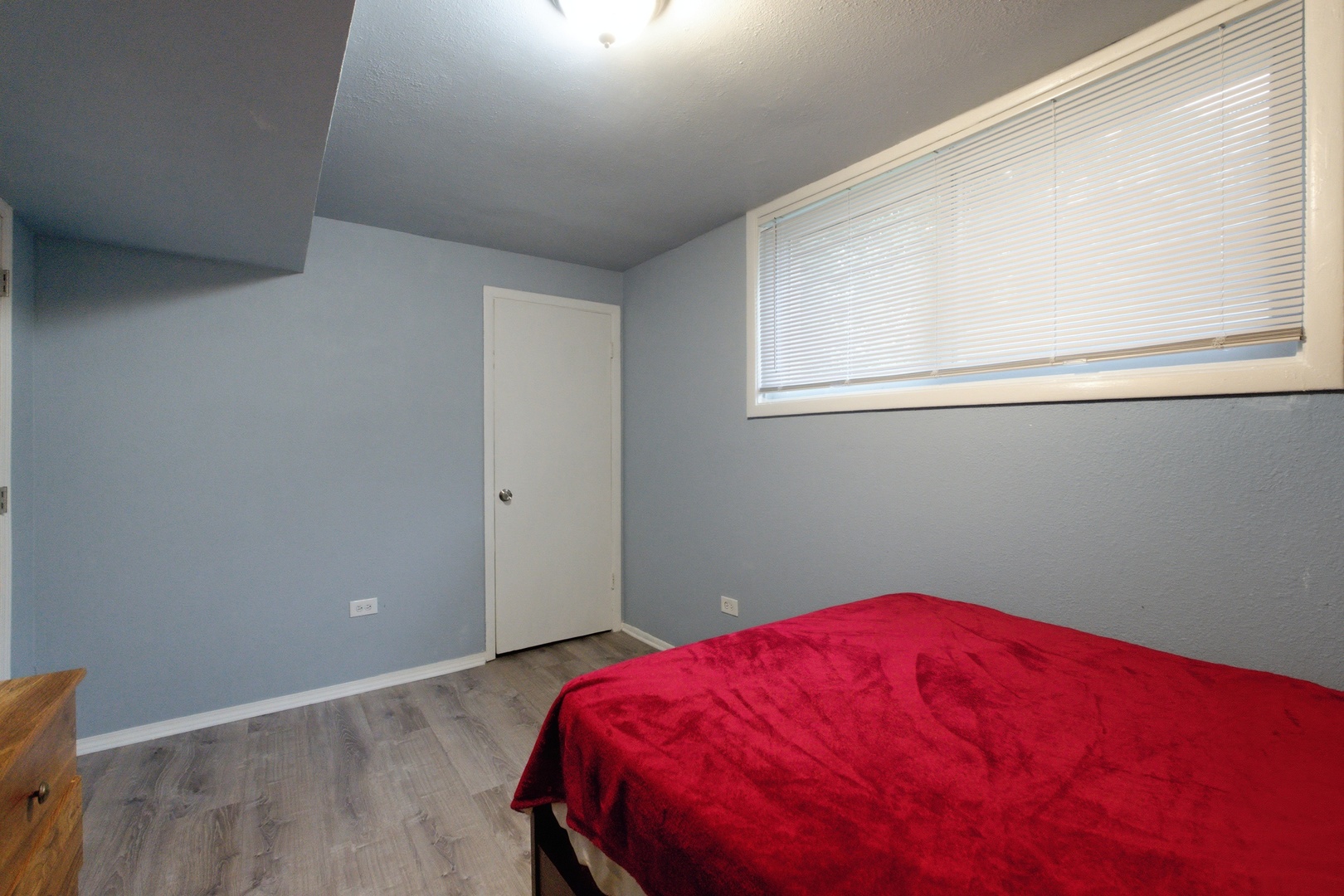 6909 S Ada Street Property Photo 16