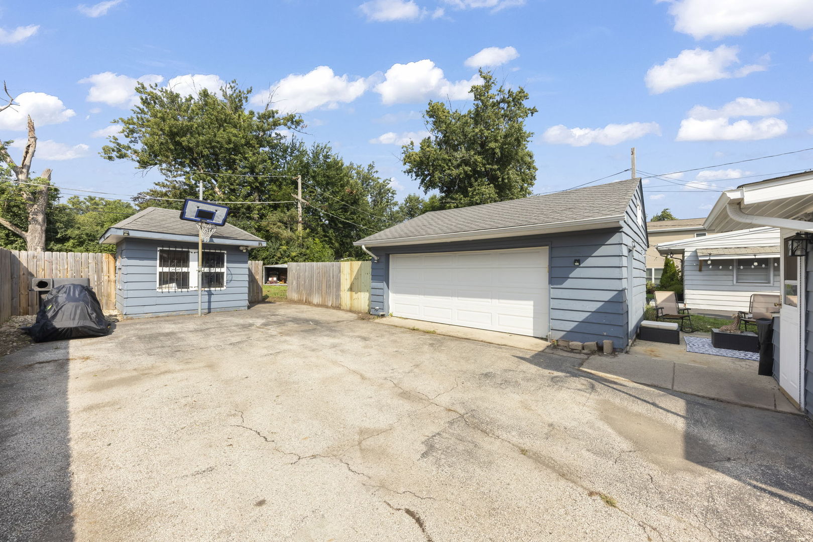 834 S Michigan Avenue Property Photo 22